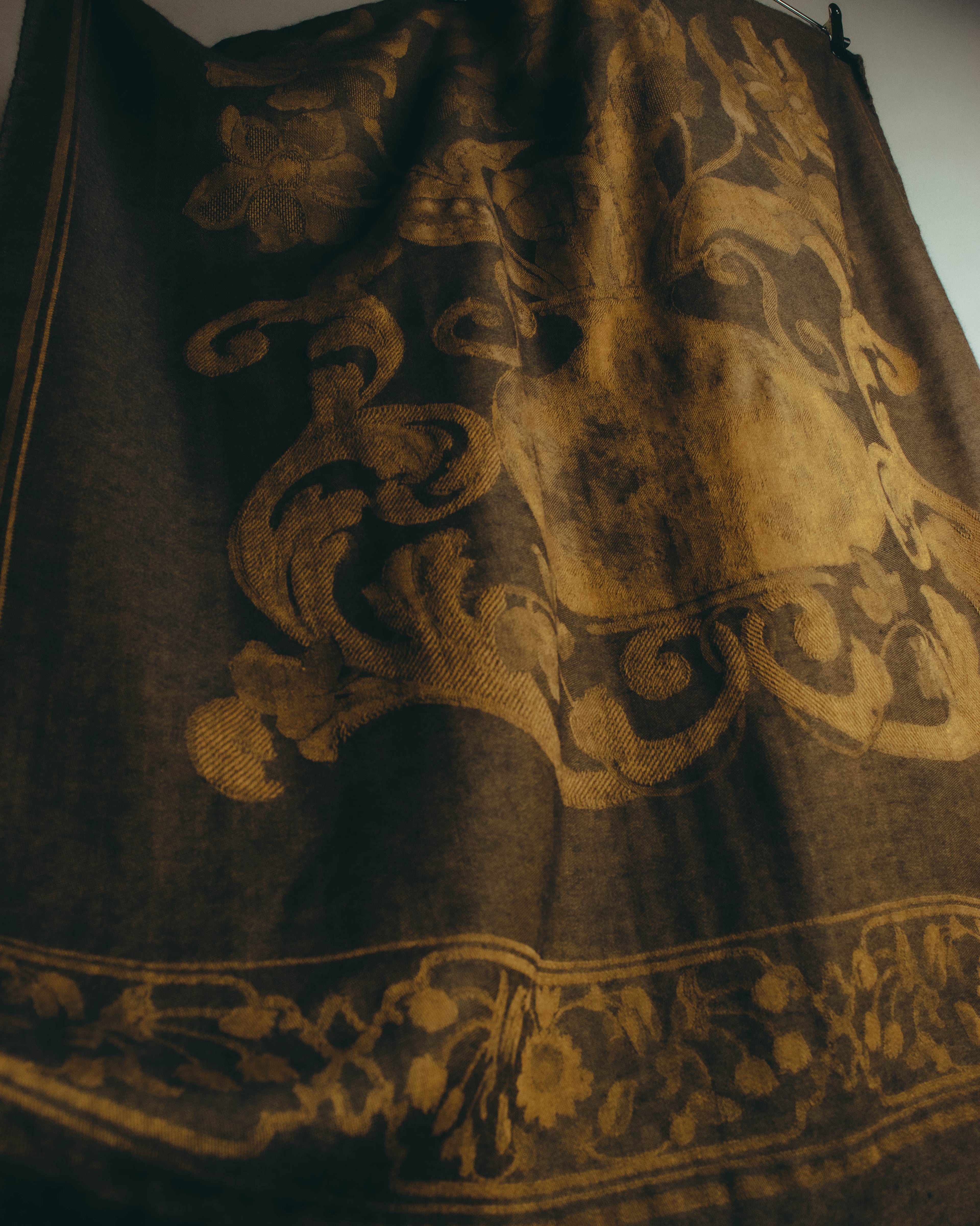 -SPECIAL- “LOEWE” 90’s-00’s Botanical anagram jacquard fringe stole