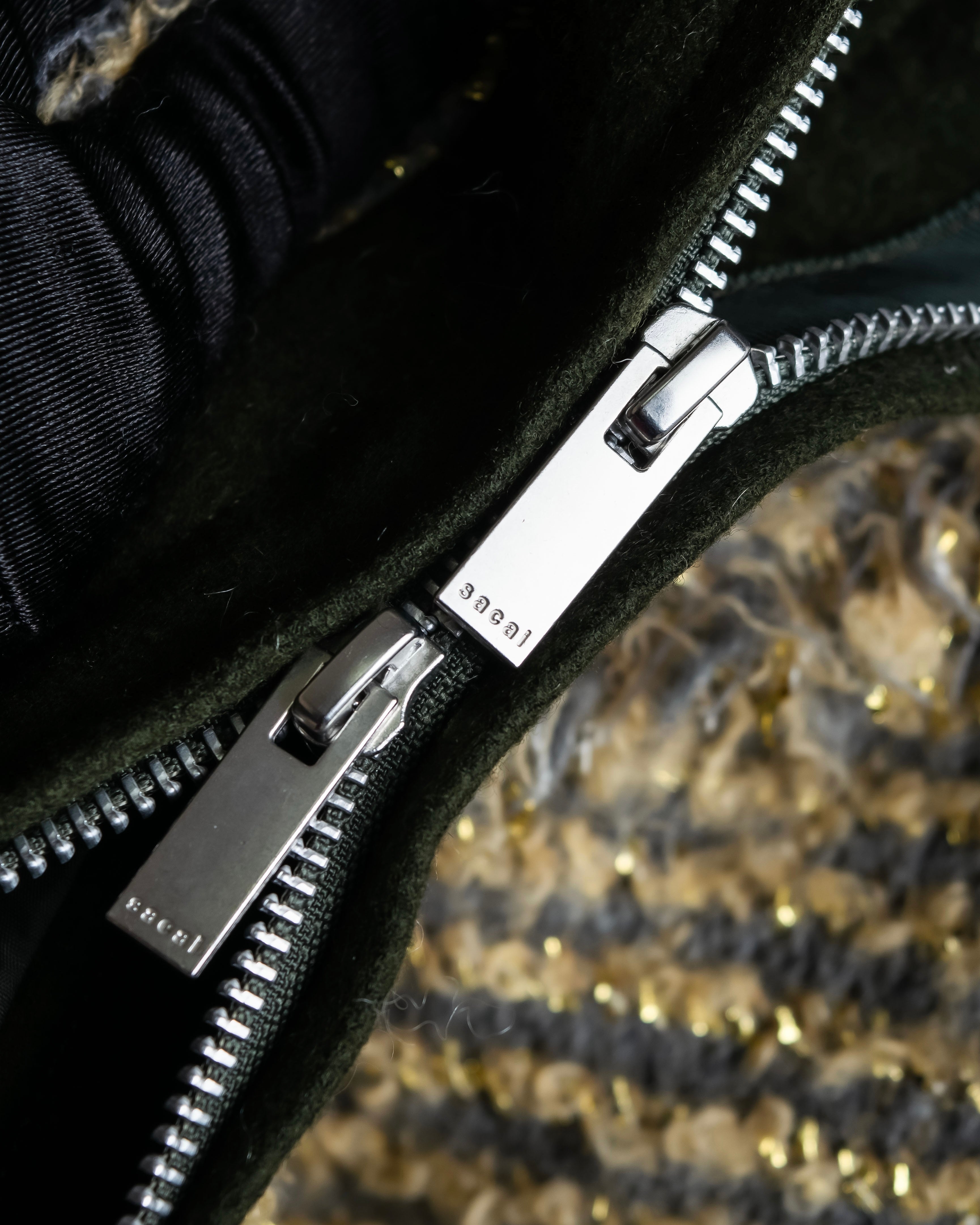 "sacai" Asymmetrical design double zipper tweed vest