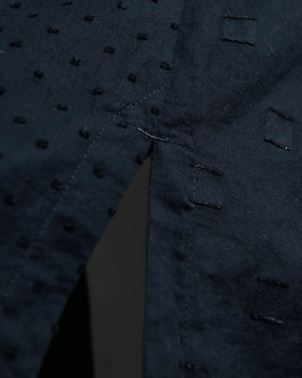 “Y’s COMPOSITION: SEE ATTACHED LABEL” Layered design multi buttons tail coat