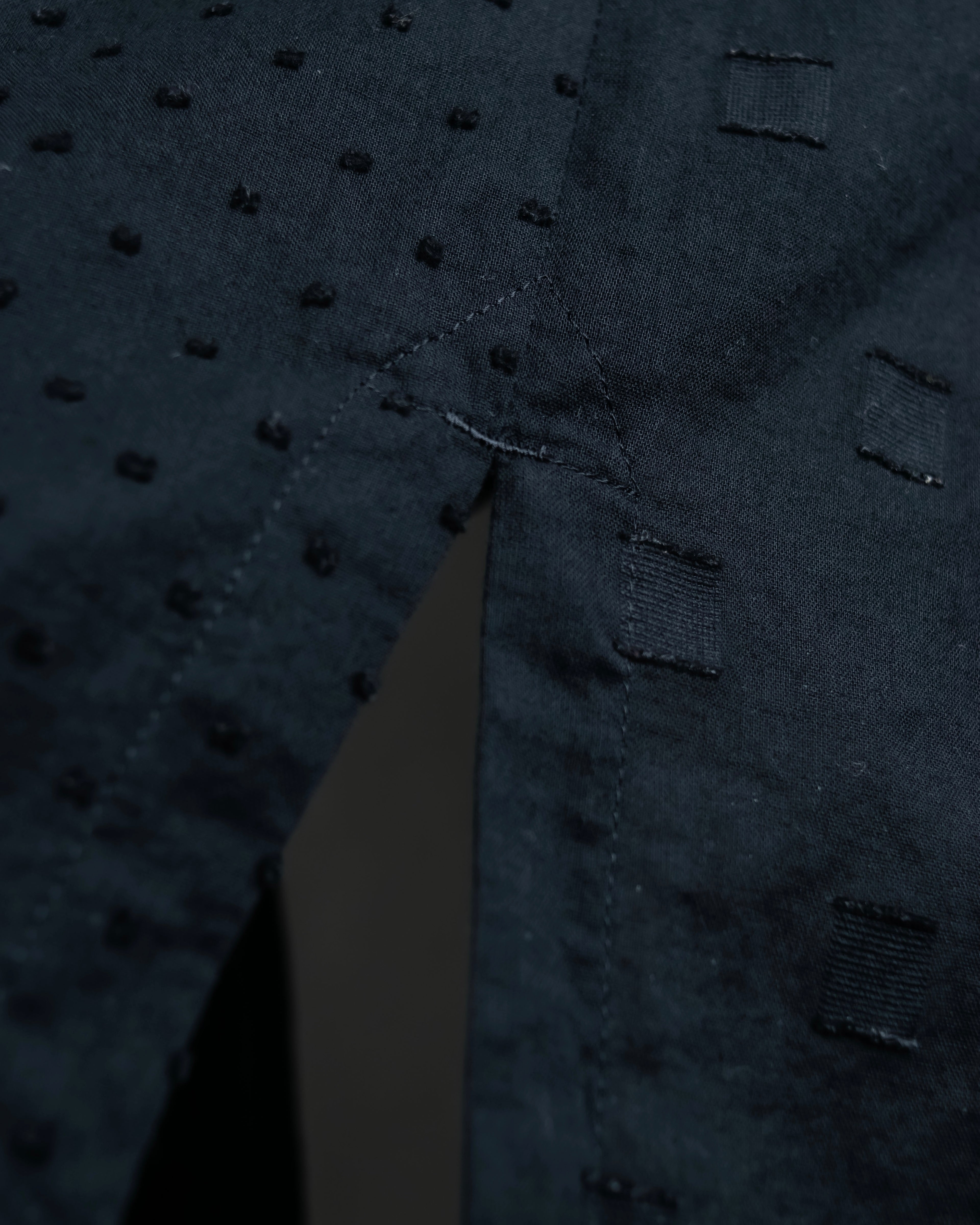 “Y’s COMPOSITION: SEE ATTACHED LABEL” Layered design multi buttons tail coat