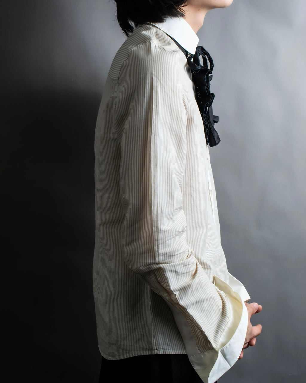 "LOUIS VUITTON" Ribbon frill design regular collar shirt