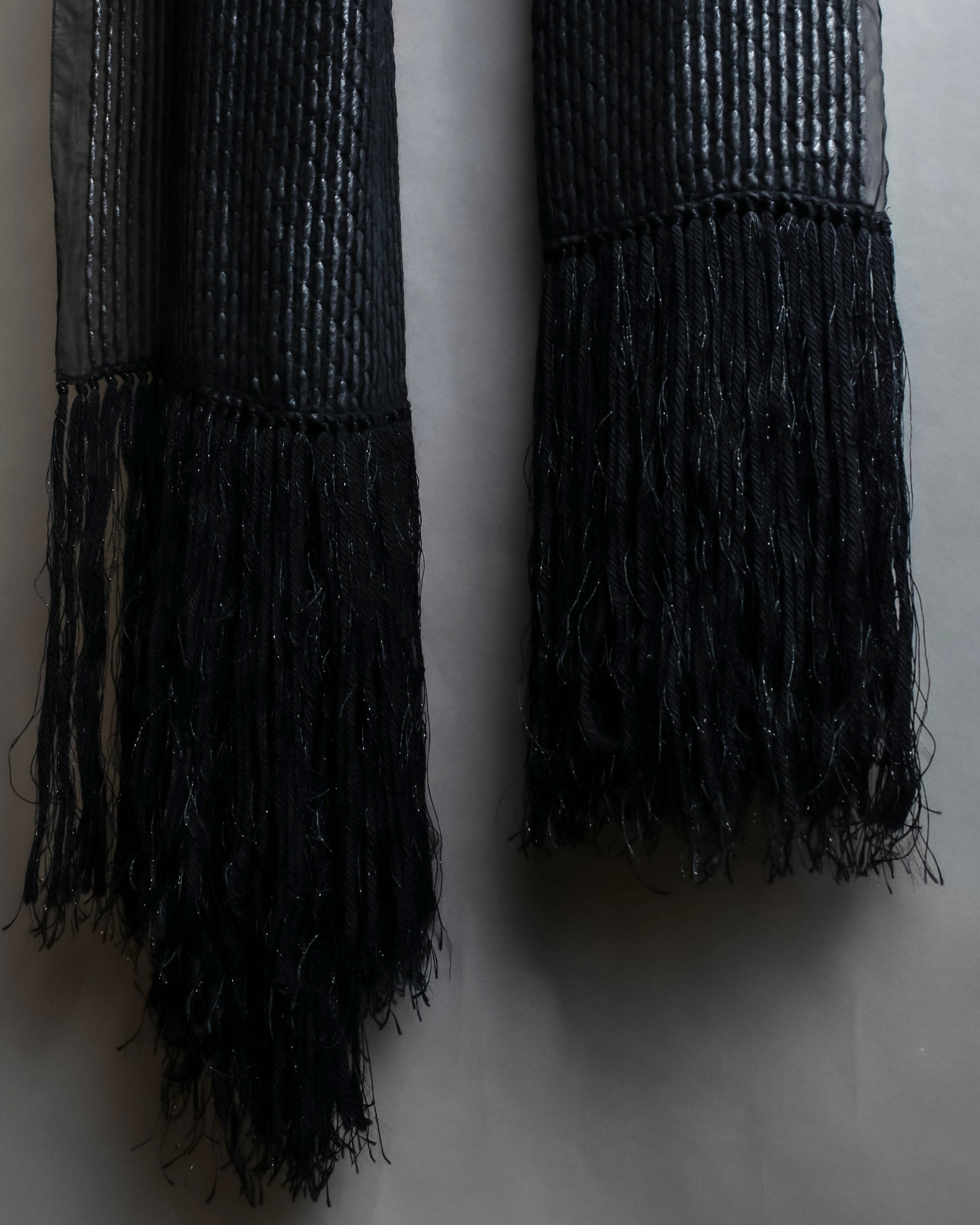 "GIORGIO ARMANI" Waffle low gauge knit fringe design stole