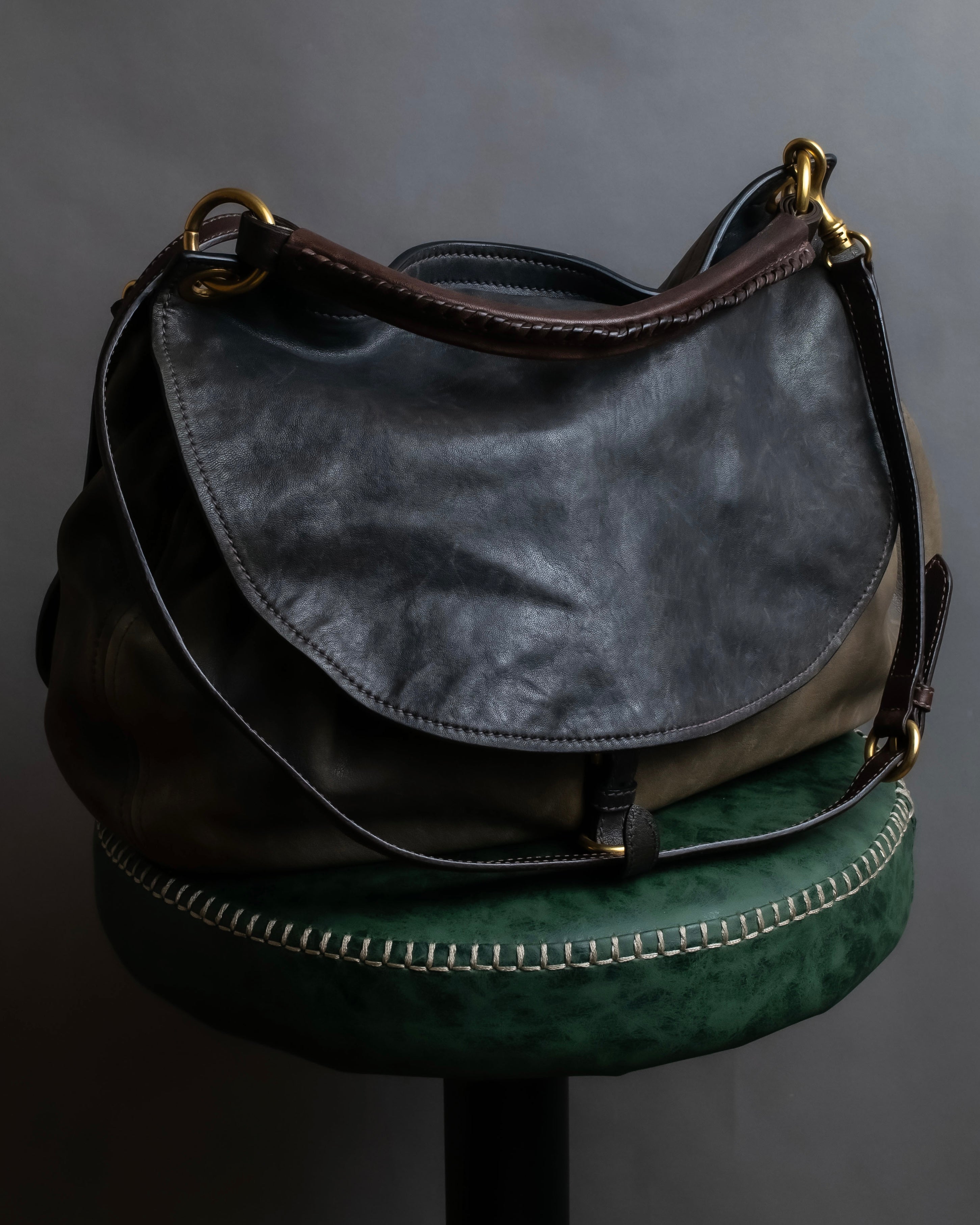 "MIU MIU" Overflap gold Parts design 2-way bag