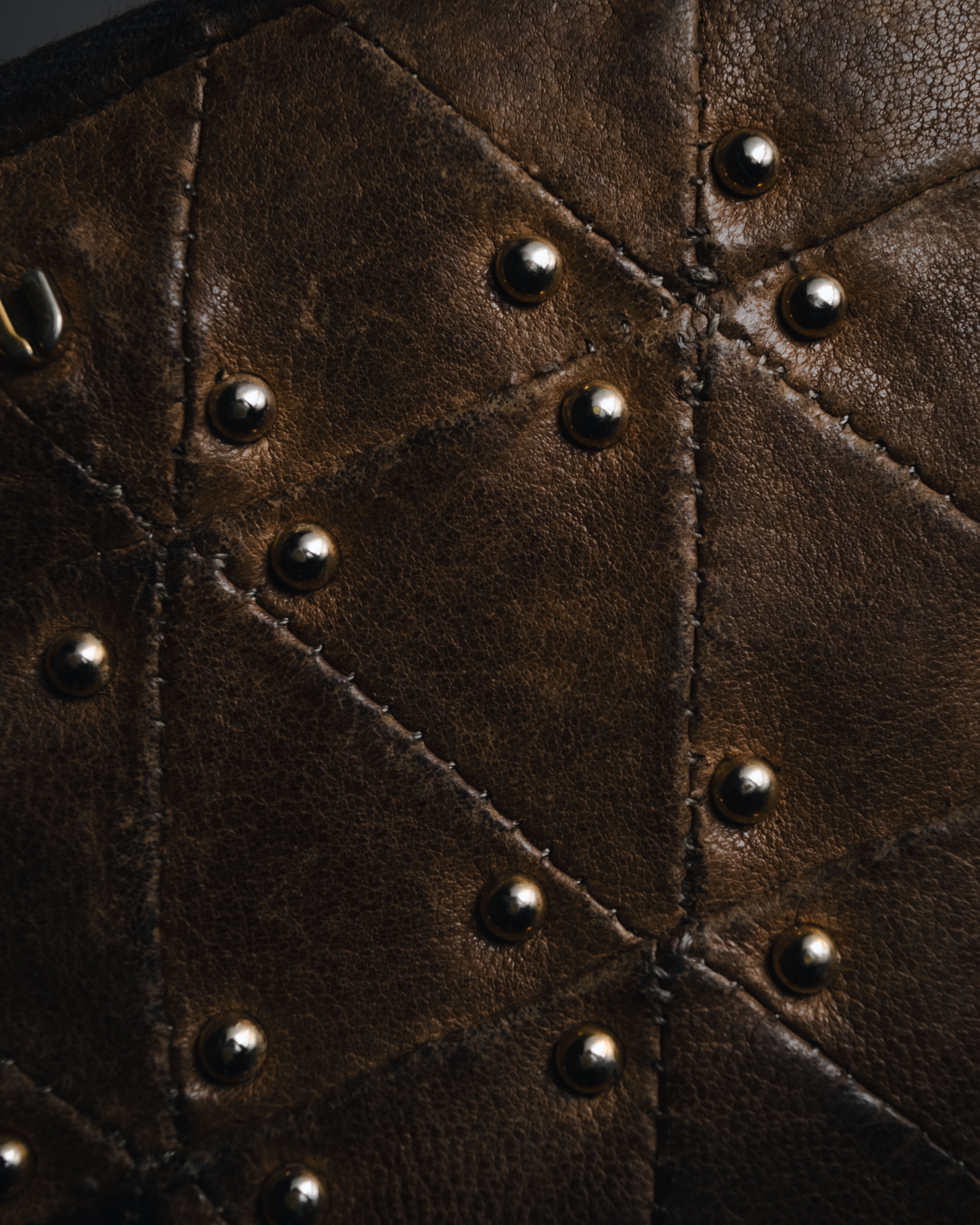 "MIU MIU" 10’s studded quilted vintage leather zip wallet