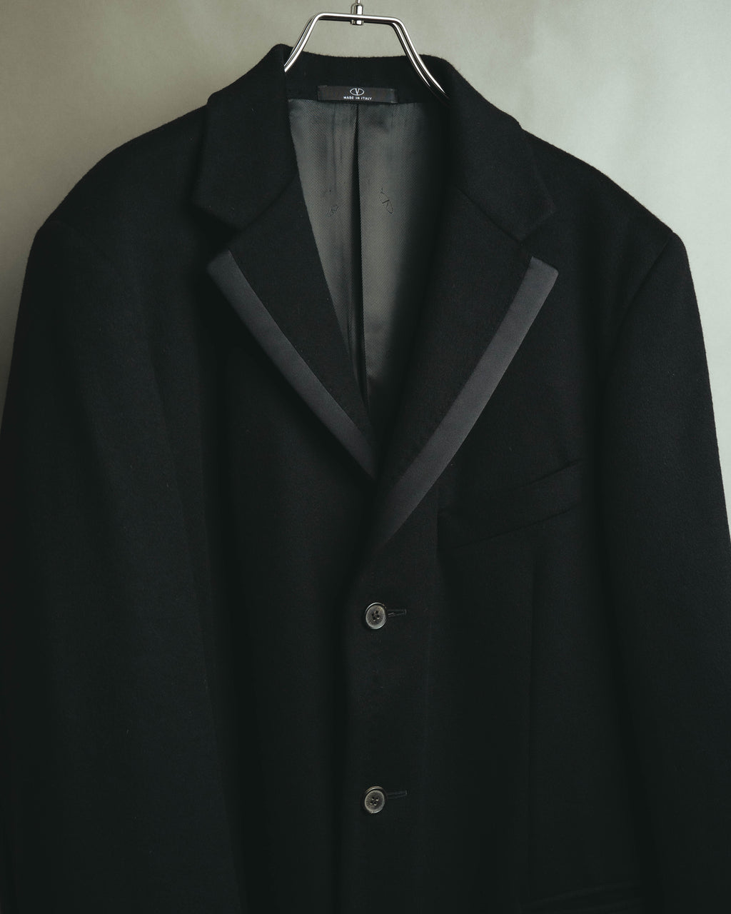 -SPECIAL- “VALENTINO” 2000’s Satin lapel single breasted wool coat