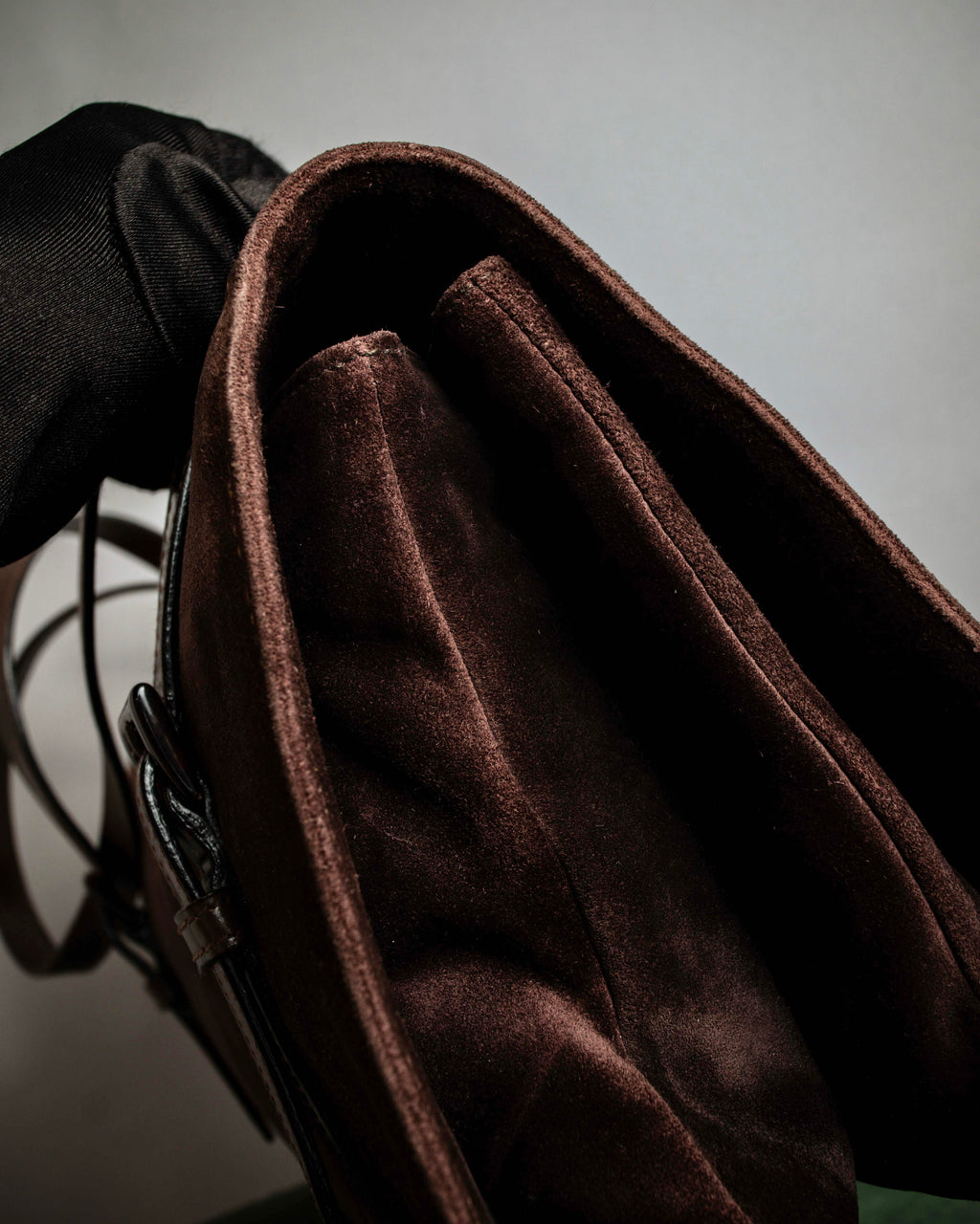 "PRADA" Leather loop strap design suede leather bag