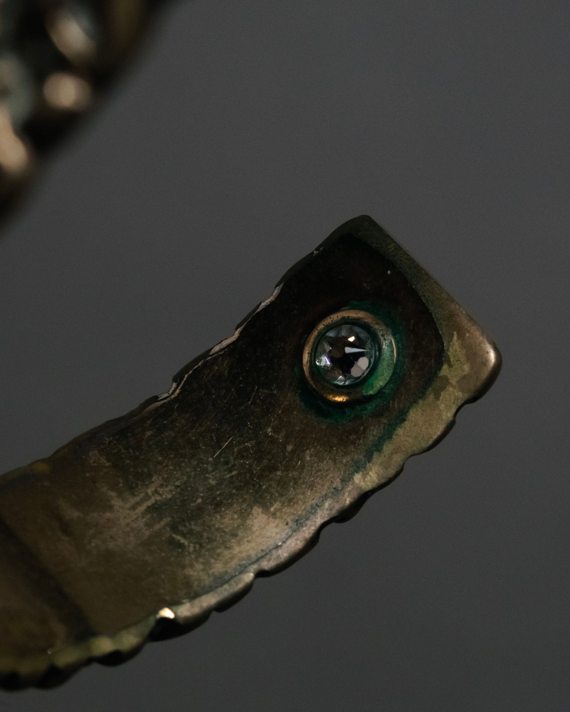 “GUCCI” 2010’s organic relief cuff bracelet