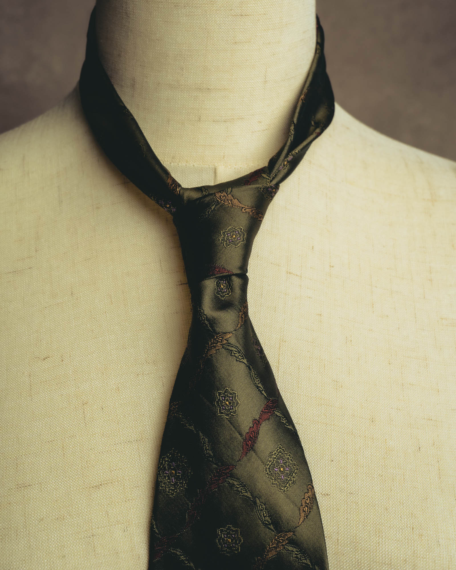 "Yves Saint Laurent" 80's-90's Olive silk jacquard necktie