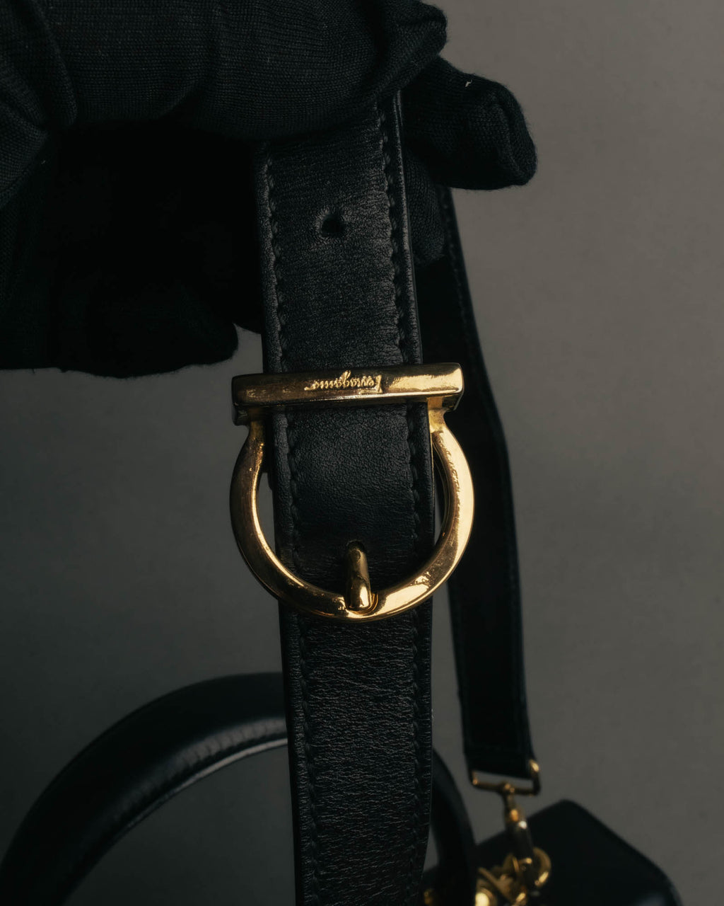 "Salvatore Ferragamo" 90's-00's Classic gancini leather top handle bag