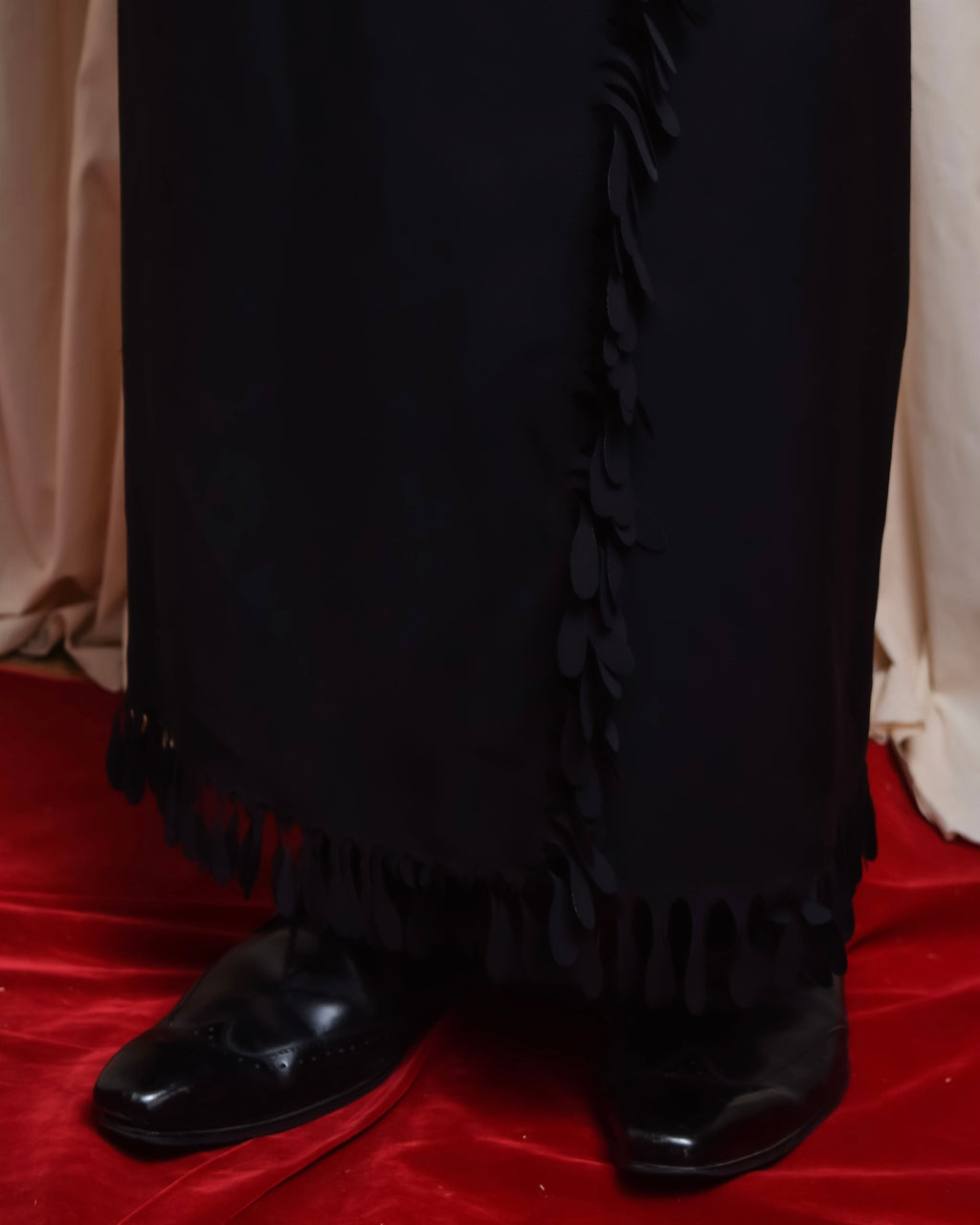 "ISSEY MIYAKE" Organic cutout fringe wrap skirt