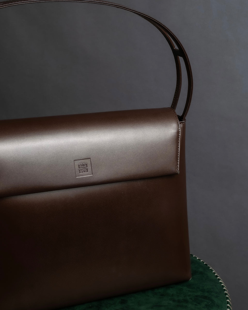 "GIVENCHY MAROQUINERIE" Trapezoidal brown leather one-handle bag