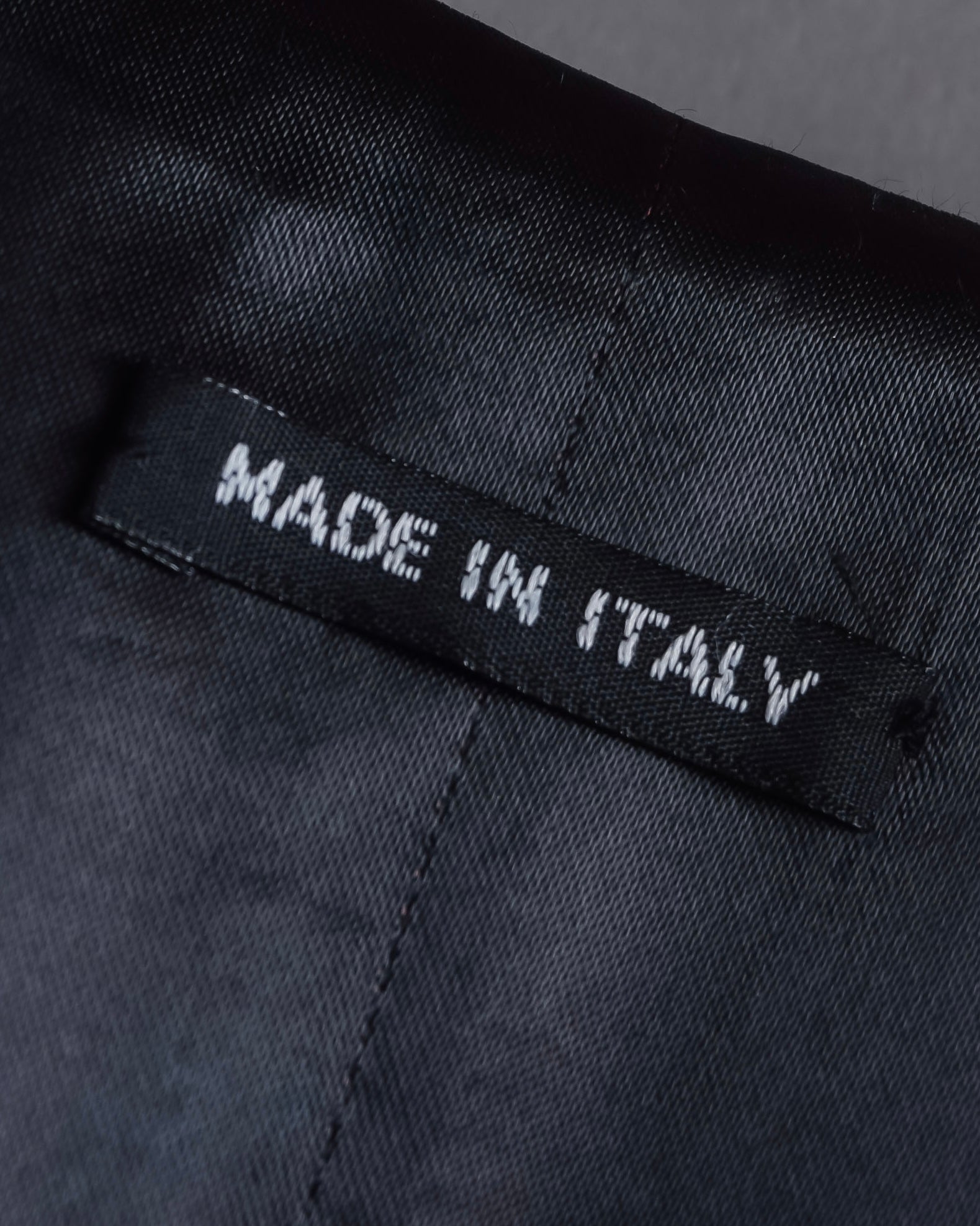 "GIORGIO ARMANI" Deep satin backed tailored wool vest