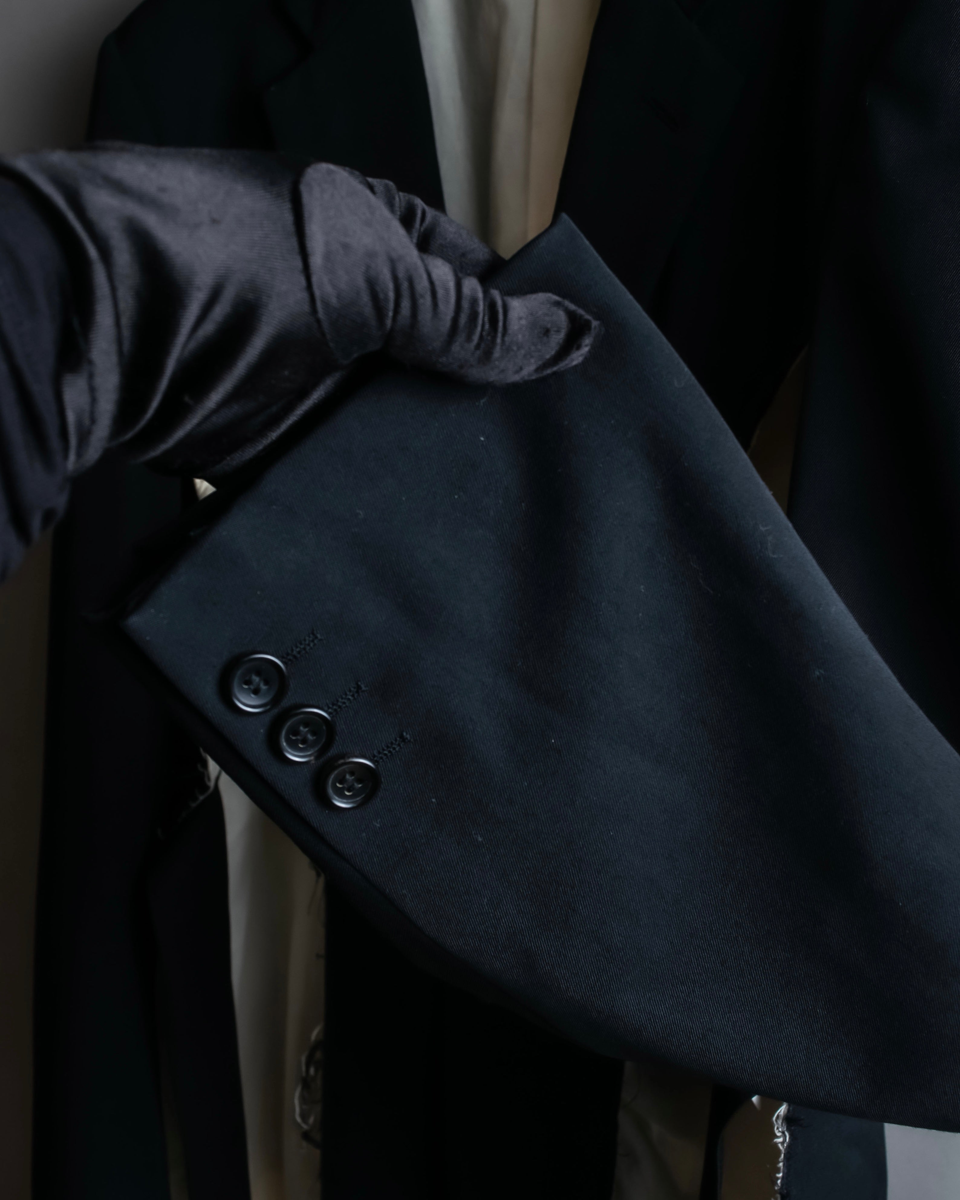 "COMME des GARCONS HOMME PLUS" 17AW Cutting design belted tailored jacket