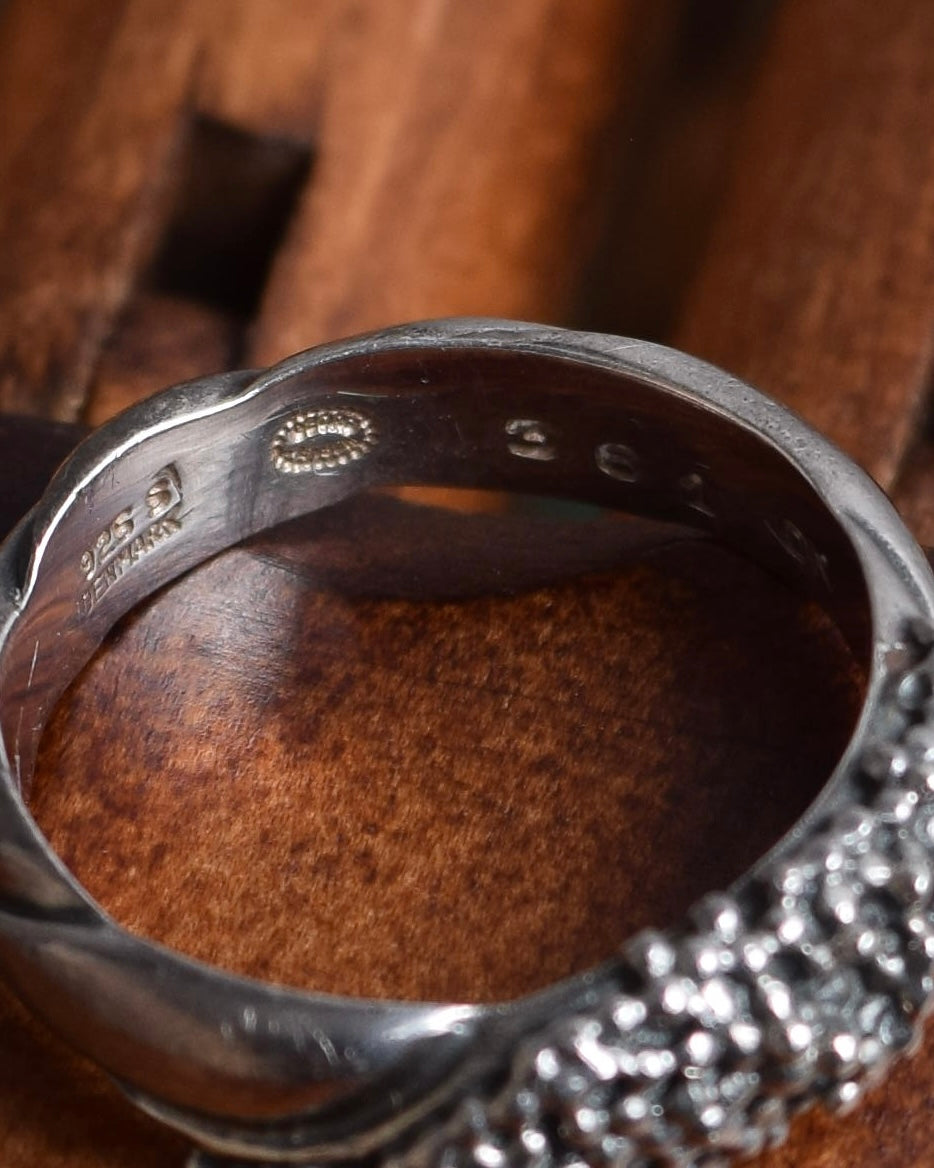 "GEORG JENSEN" Delicate bead top oversized silver ring