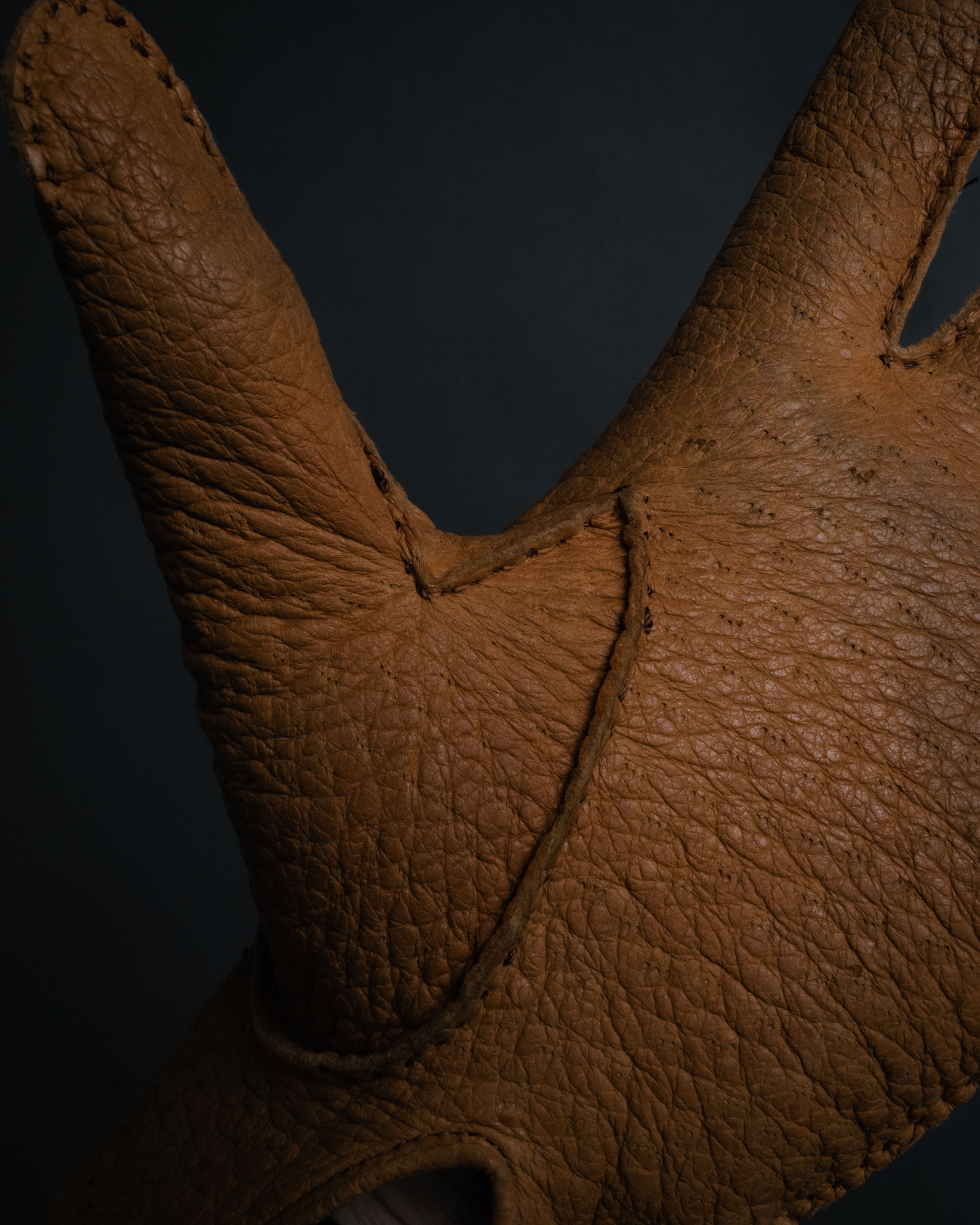“Yves Saint Laurent” 80’s-90’s Hand-stitched peccary leather gloves
