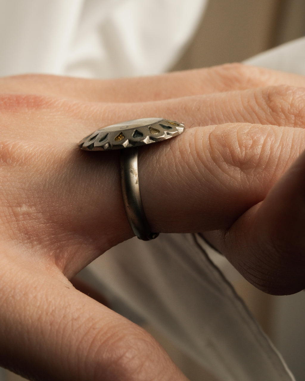 "CHANEL" 99AW Round top gorgeous design ring