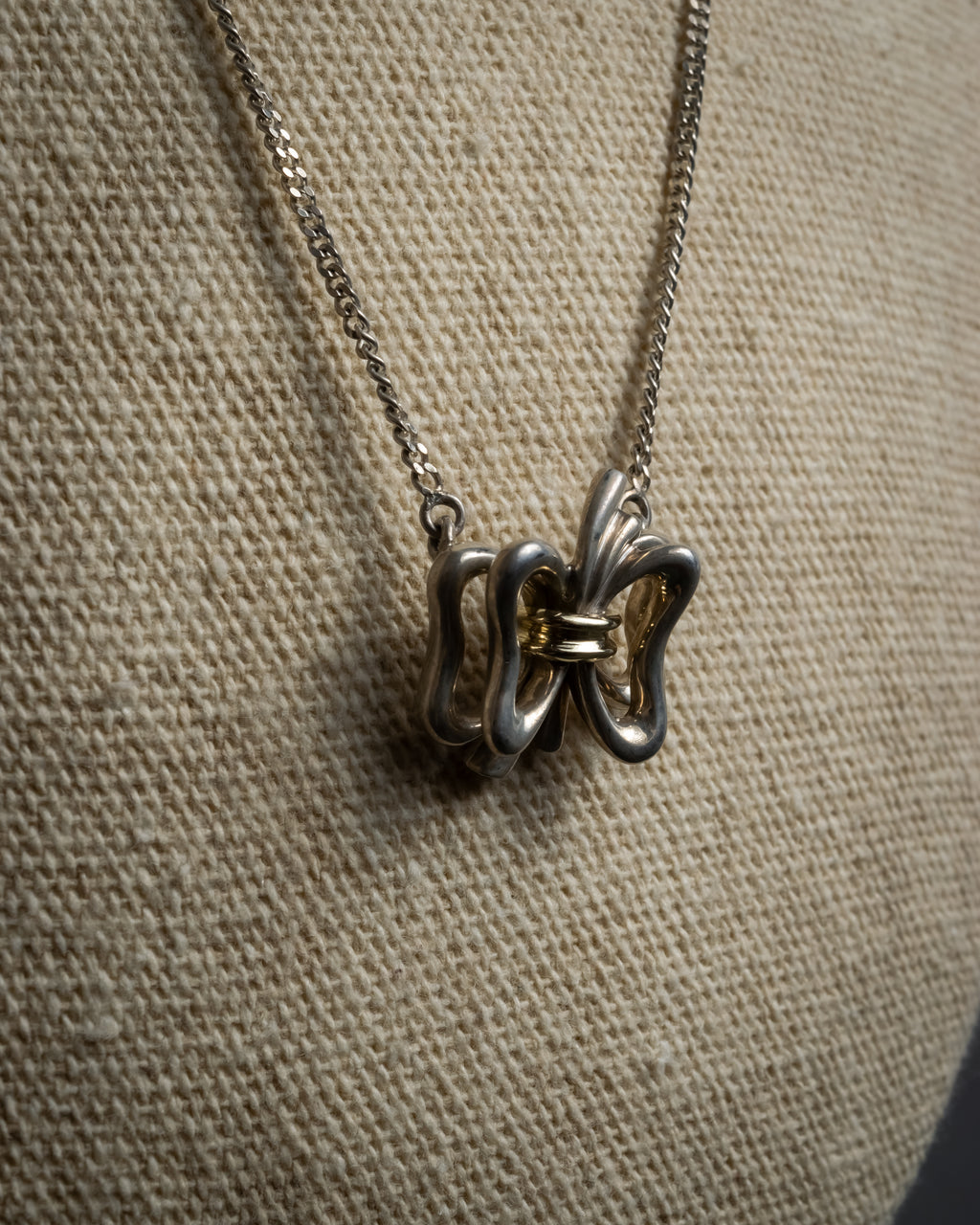 "Tiffany & Co." Silver 925 ribbon motif necklace