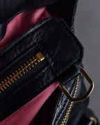 "ADMJ" Gold clasp grain leather shoulder bag