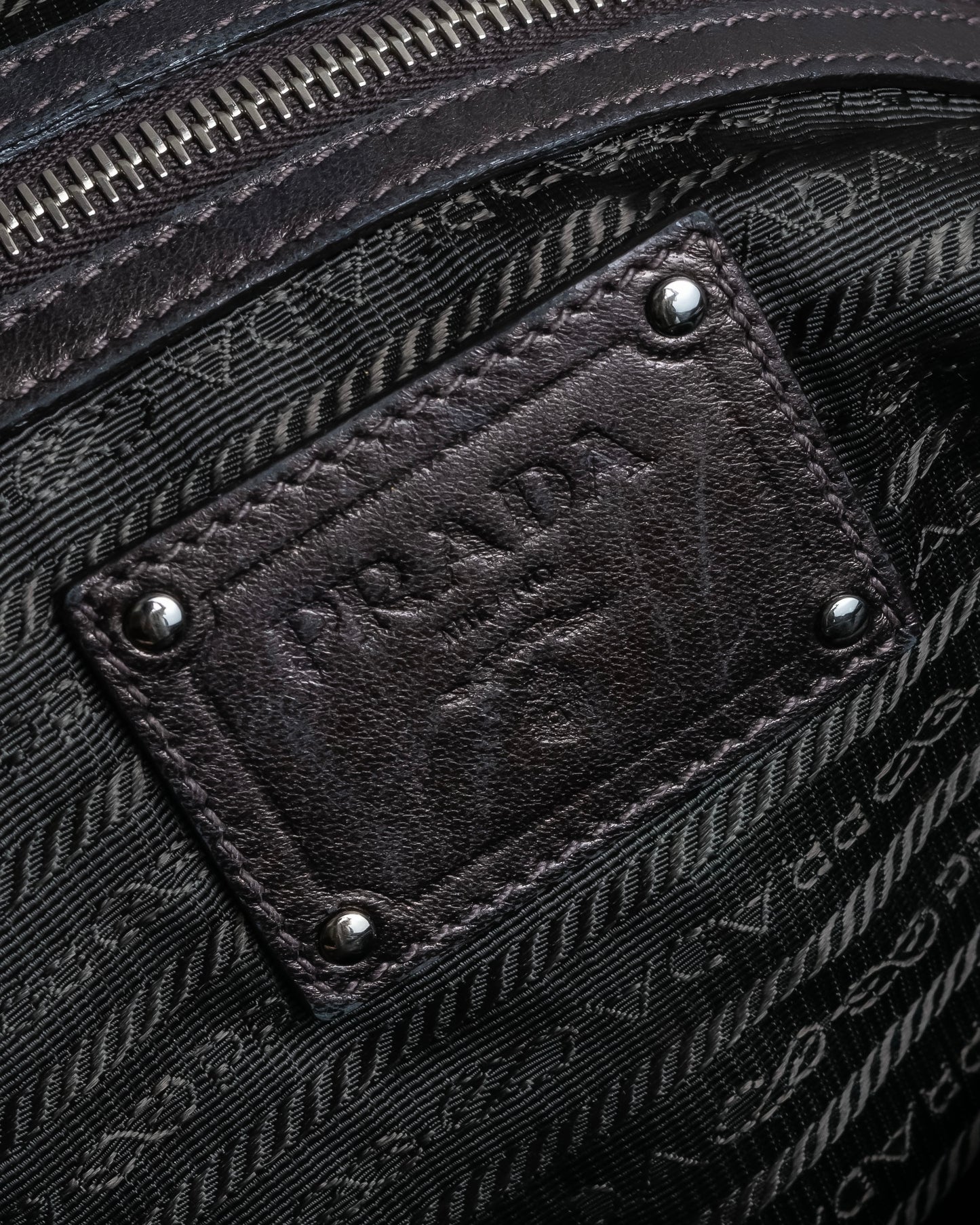 "PRADA" Frill docking one handle leather bag