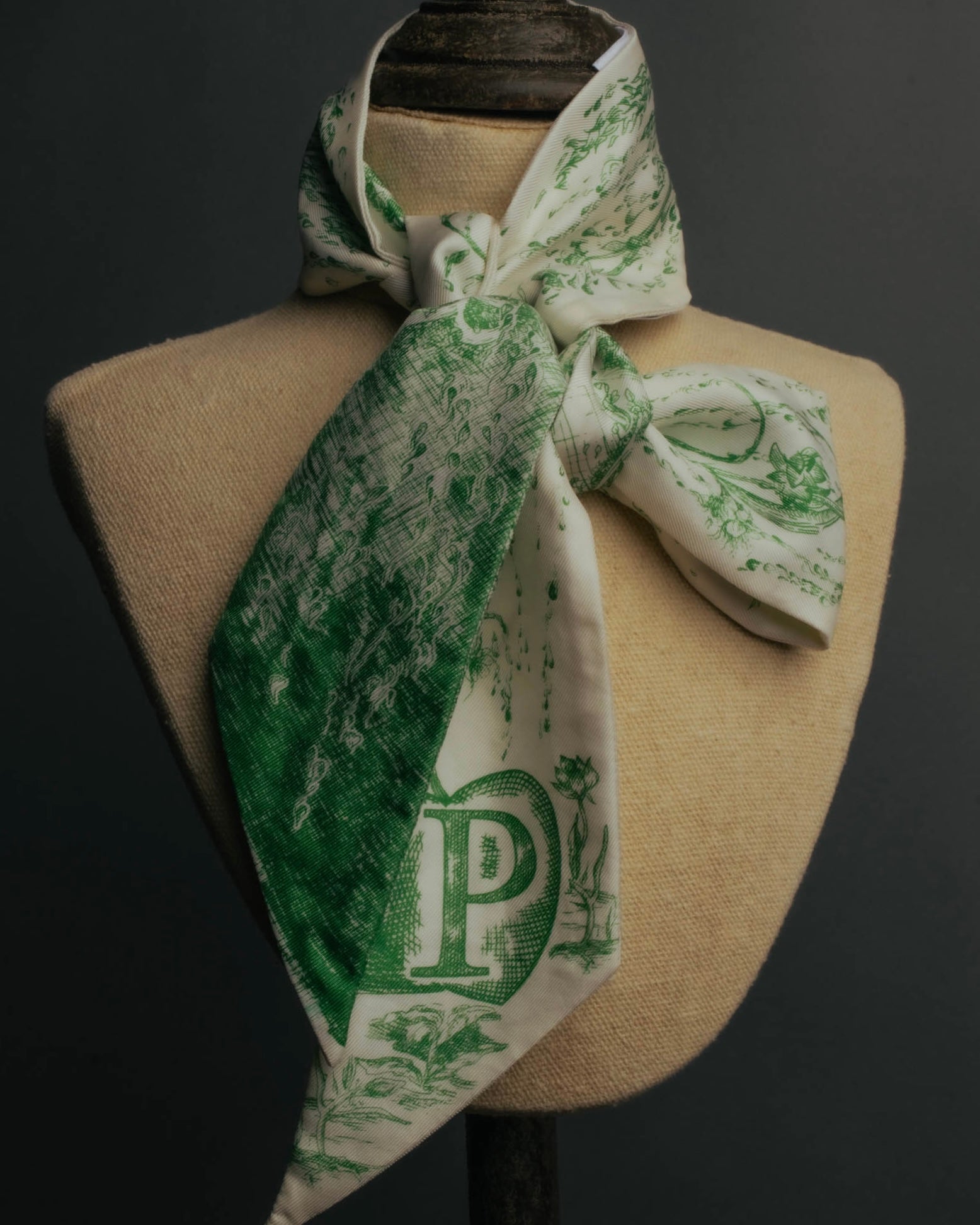 "DIOR" Green printed silk mitzah scarf