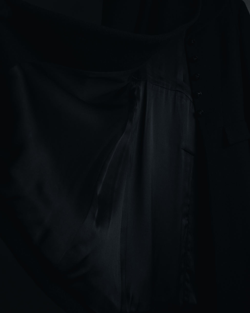 –SPECIAL– "CHANEL" 04SS sculpted princess-line wool crepe coat