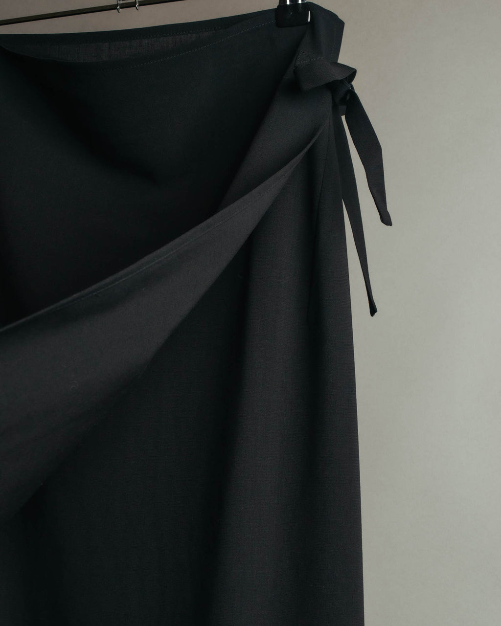 “JIL SANDER” 90’s-00’s Side tie wool wrap skirt