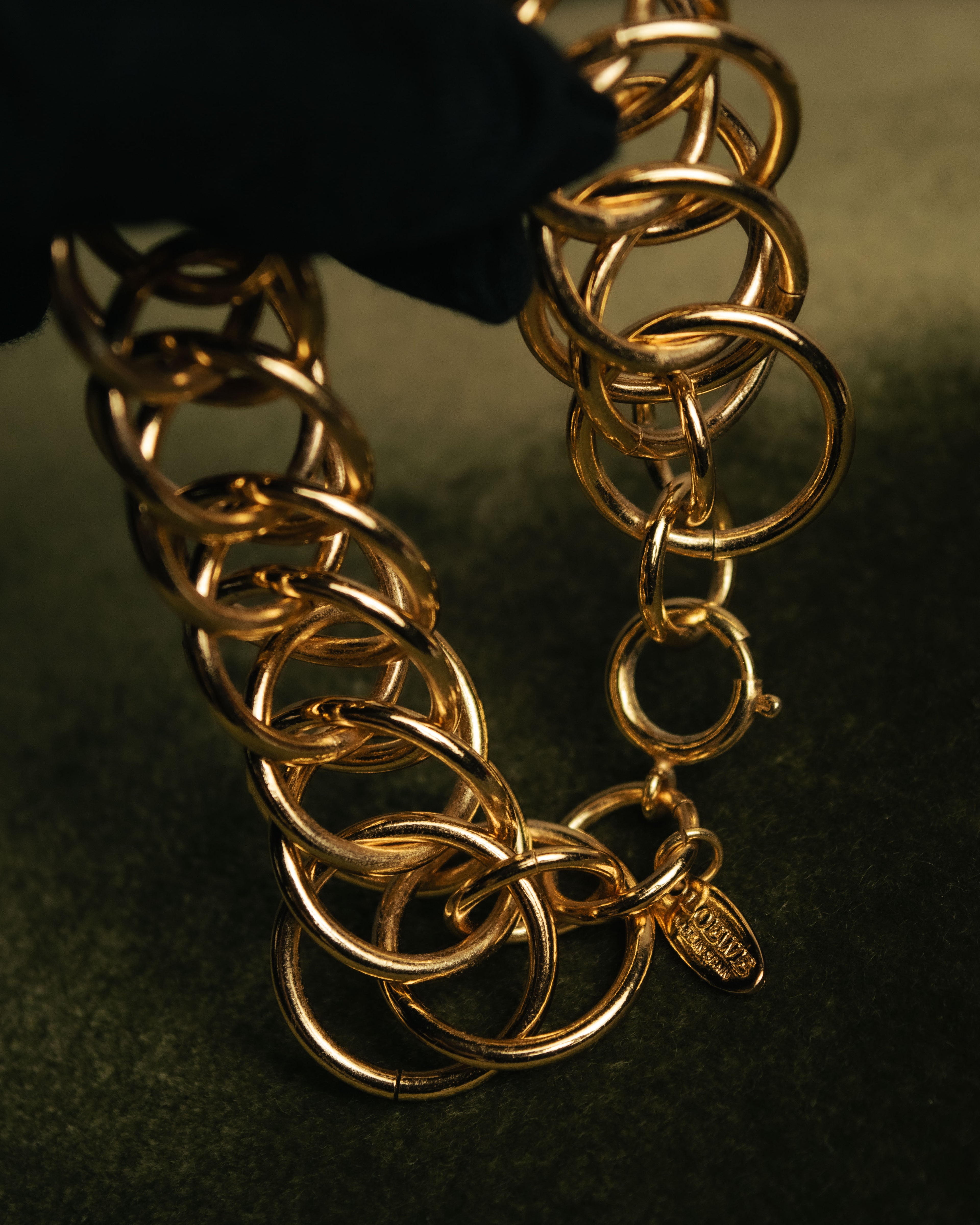 “LOEWE” 90’s-00’s gold ring chain bracelet