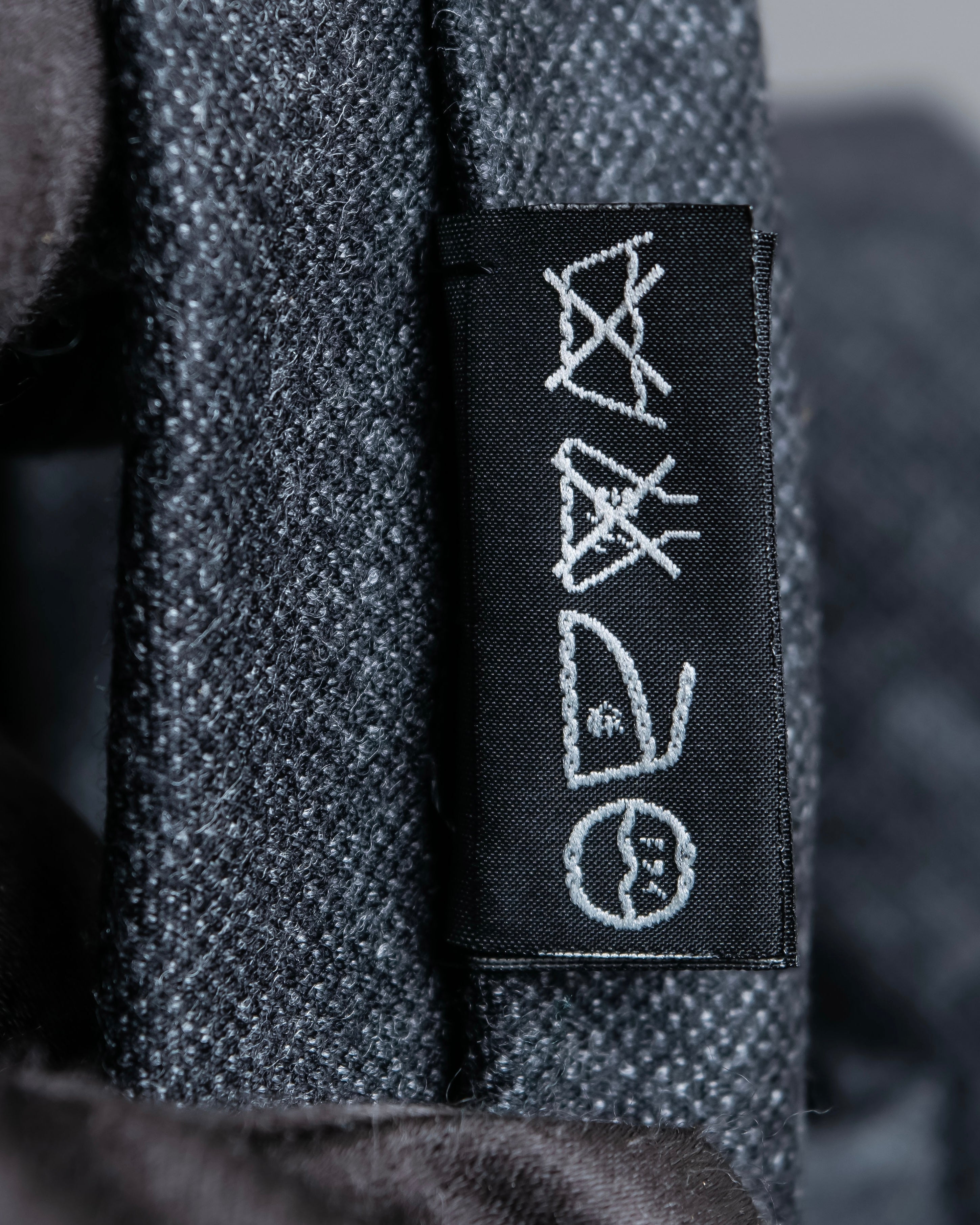 "PRADA" Heather gray wool narrow neck tie