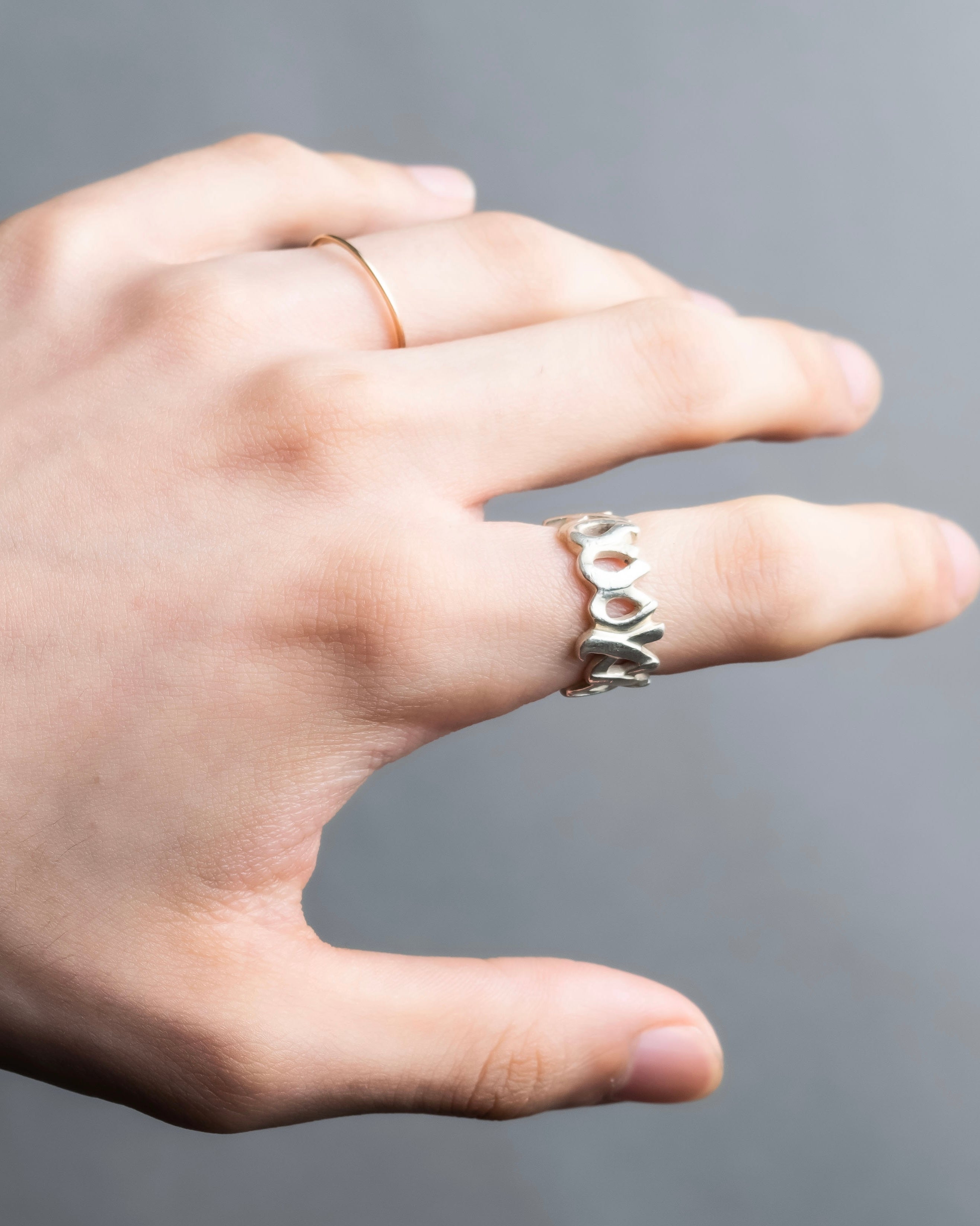 "Tiffany&Co" Paloma picasso love and kiss xo motif ring