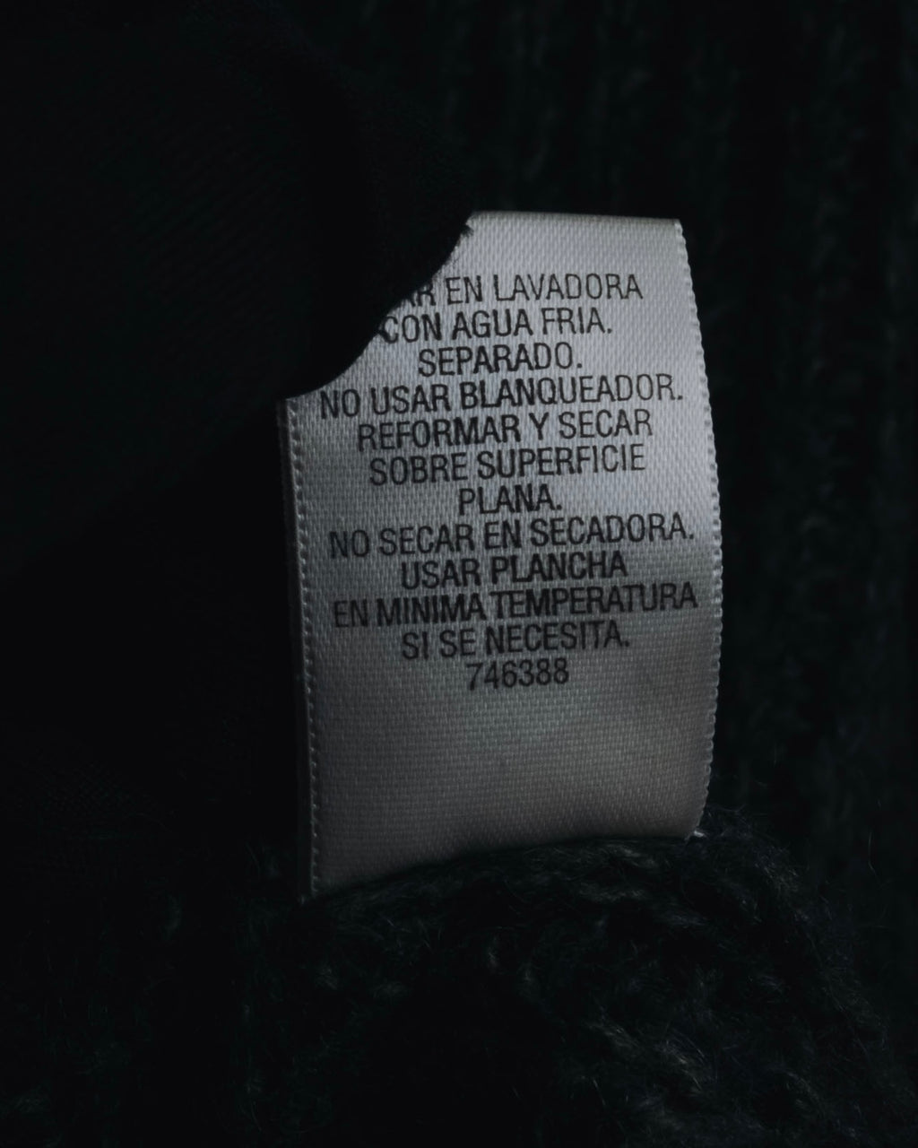 "THE ORIGINAL ARIZONA JEAN COMPANY" 00’s Deep v ribbed belted pocket knit