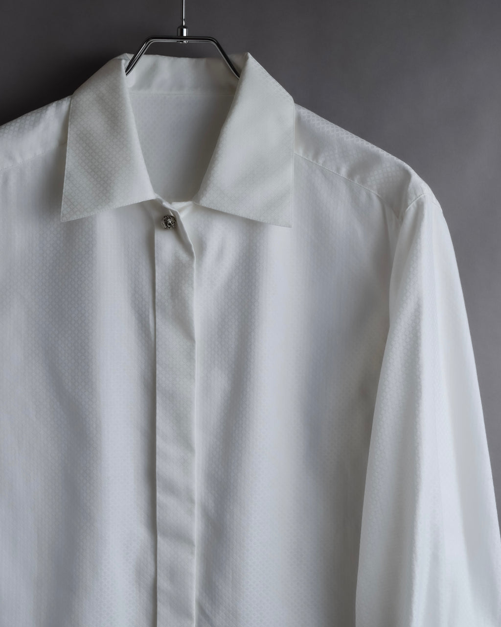 "Christian Dior" Diamond pattern woven metal button shirt