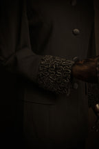 –SPECIAL– “FENDI” 90’s Embroidered collar long tailored jacket