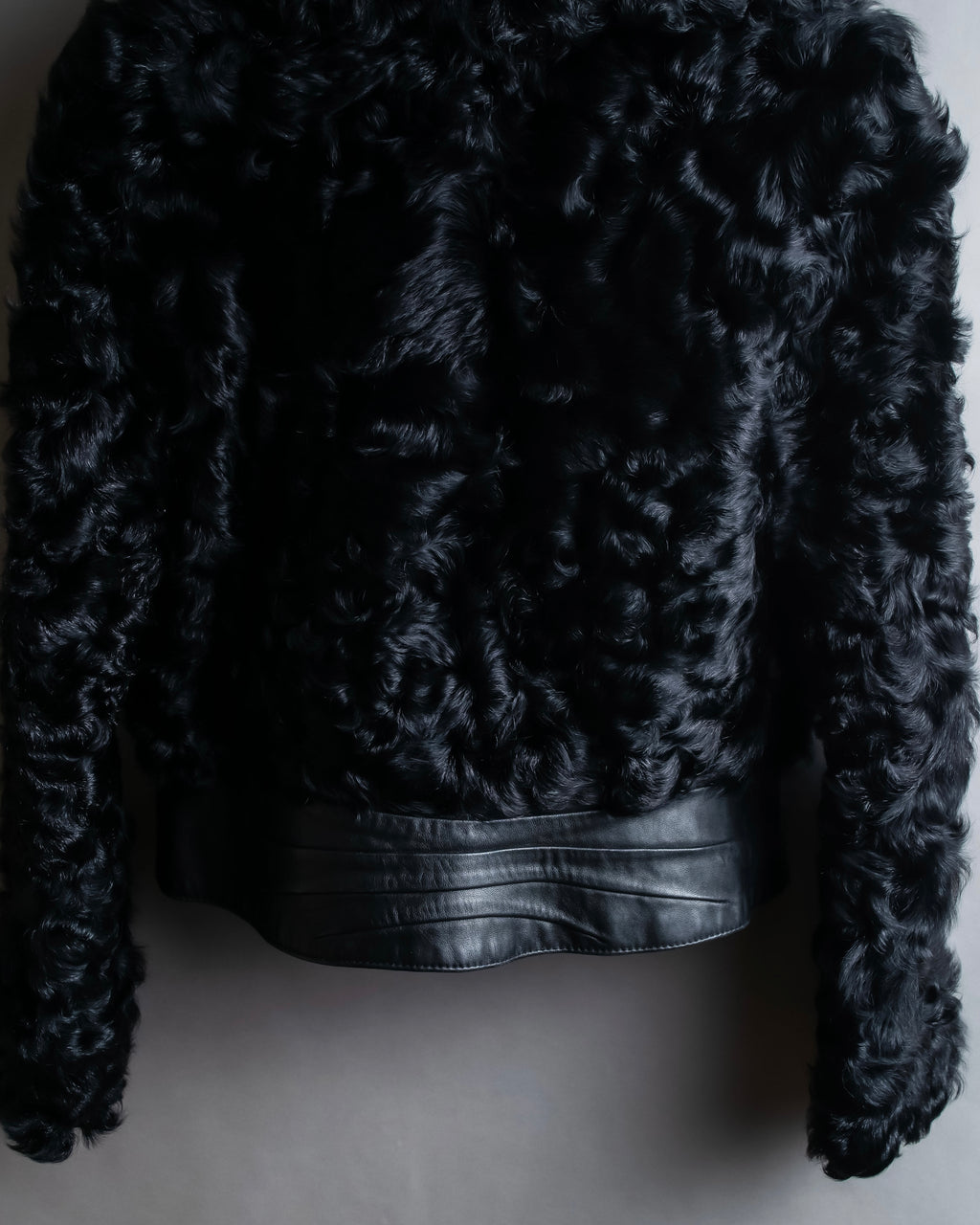 "HERMITAGE" Box silhouette double zipper fur blouson