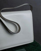 "YVES SAINT LAURENT" Large tab detail white leather shoulder bag