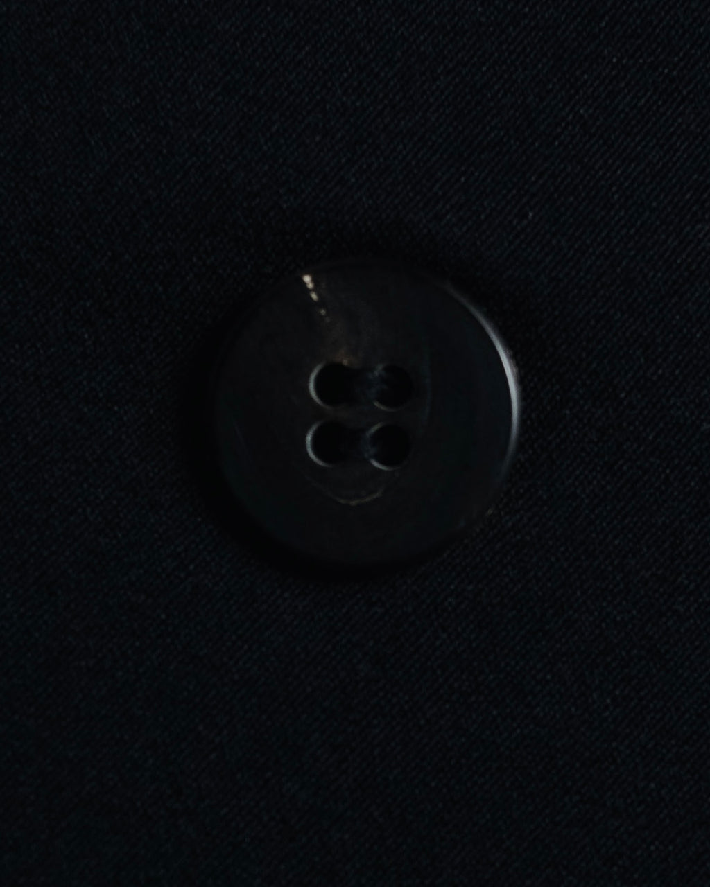 "tricot COMME des GARÇONS"
1989 Velvet-collared double-breasted tailored vest