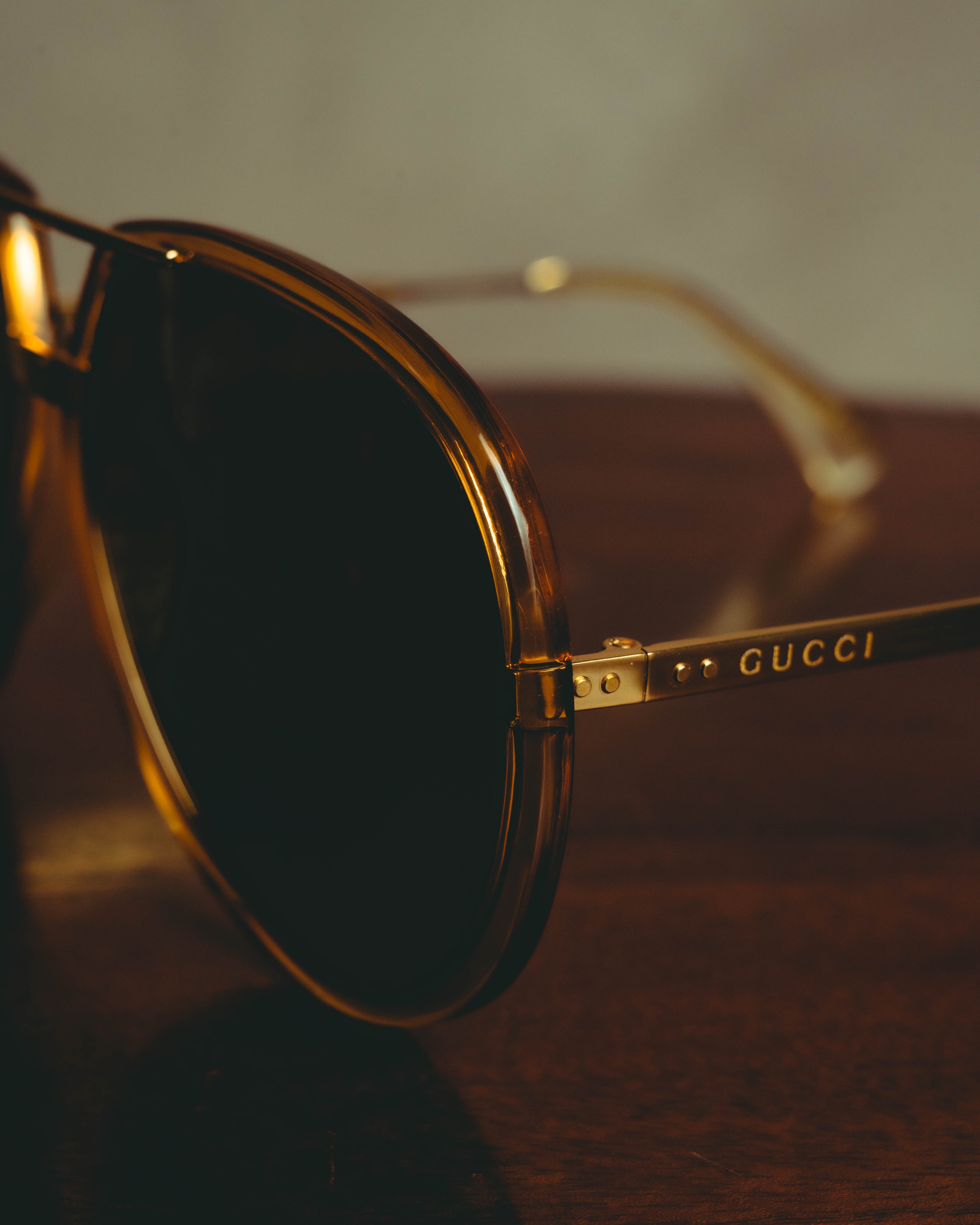 –SPECIAL– "GUCCI" 2020's Bold aviator sunglasses
