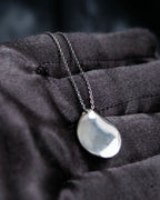 "Tiffany&Co Elsa Peretti madonna necklace