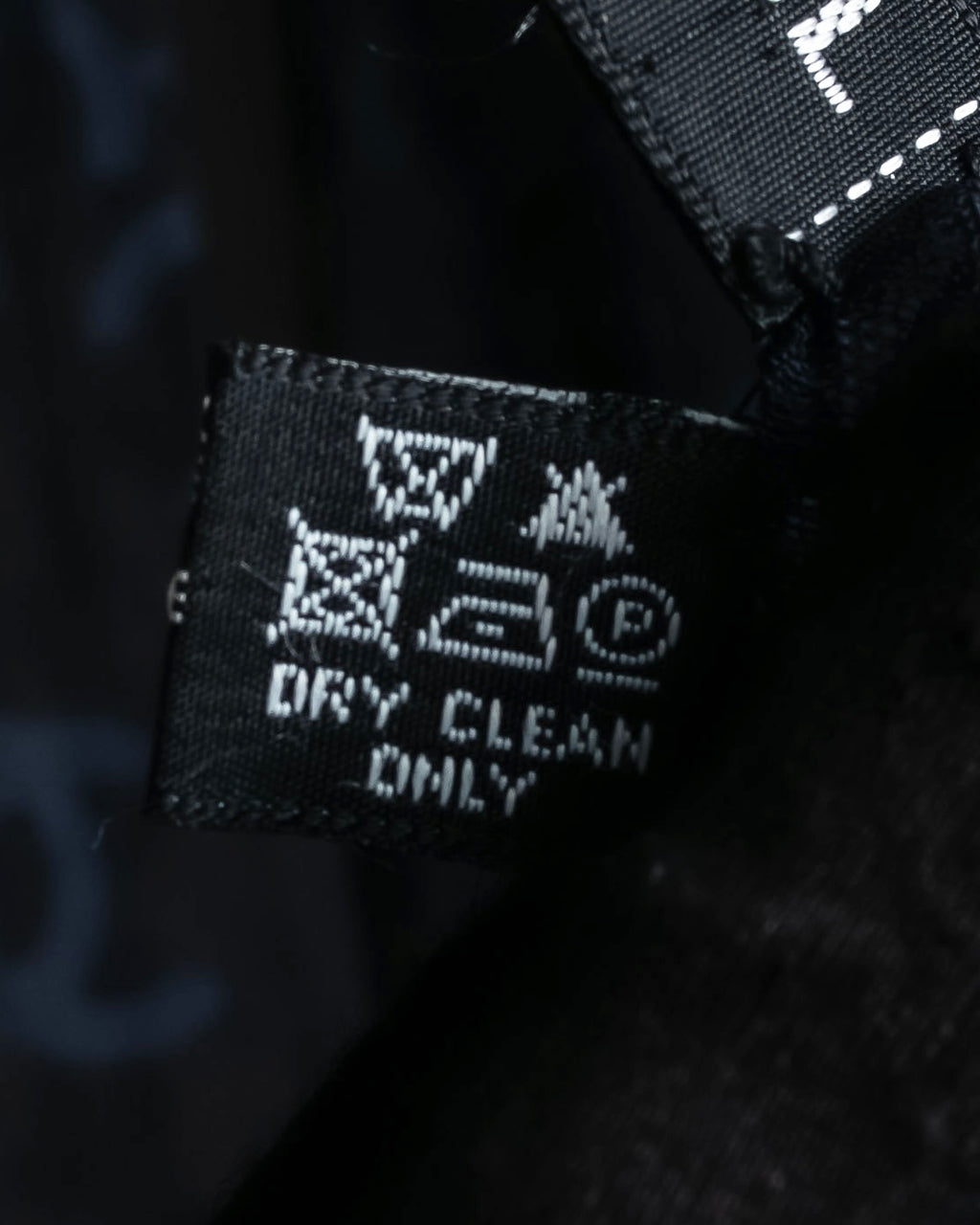 "CHANEL" Coco Mark scattered sheer large scarf