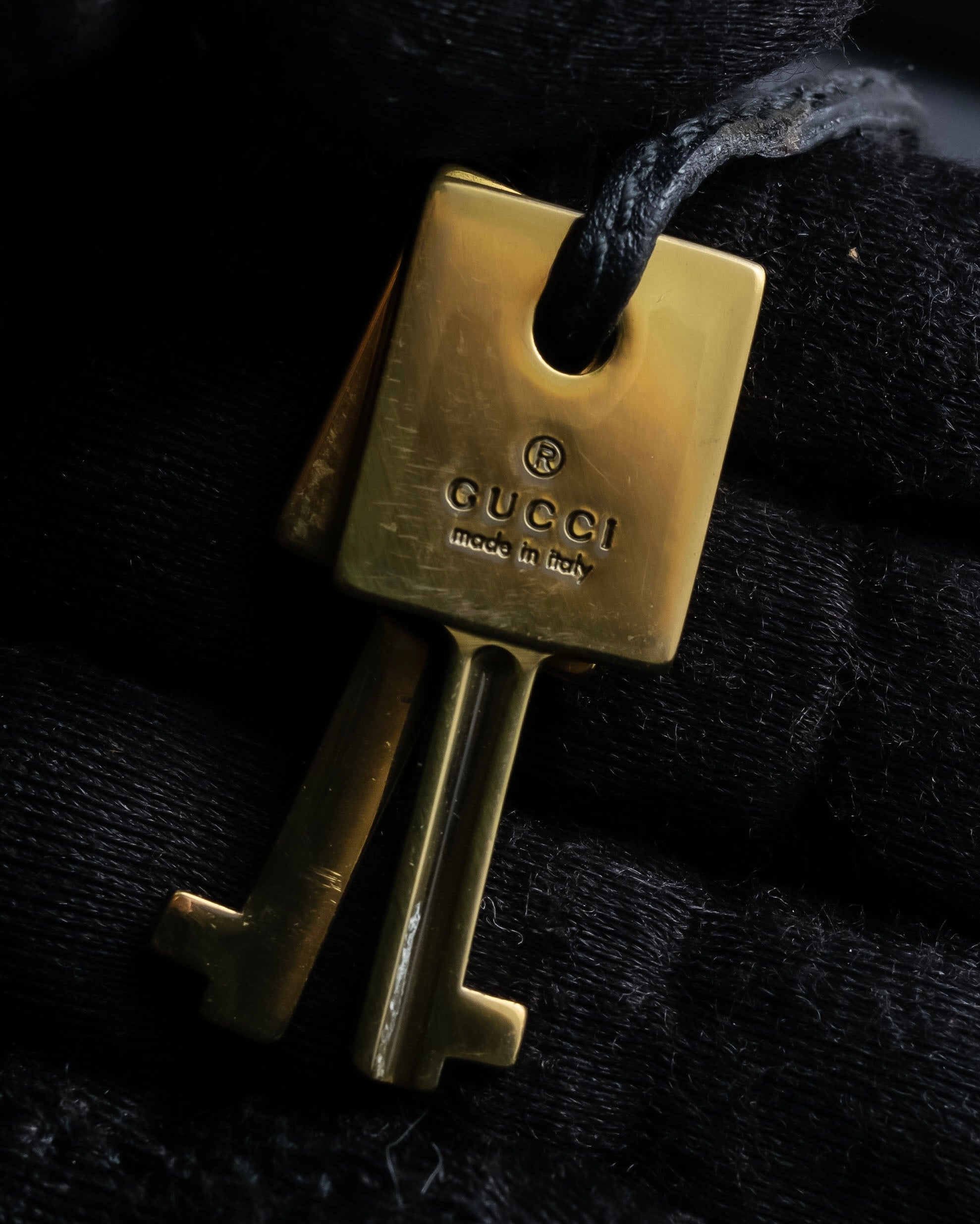 "GUCCI" Double flap design grained leather one-handle bag