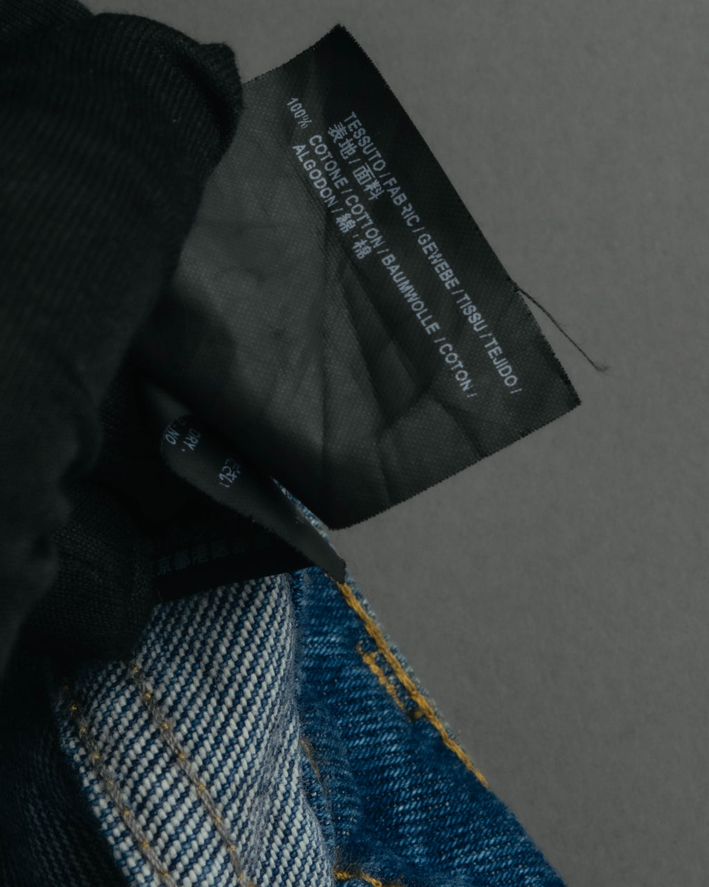 “Balenciaga” 2016-18’s tapered denim pants with neon back patch