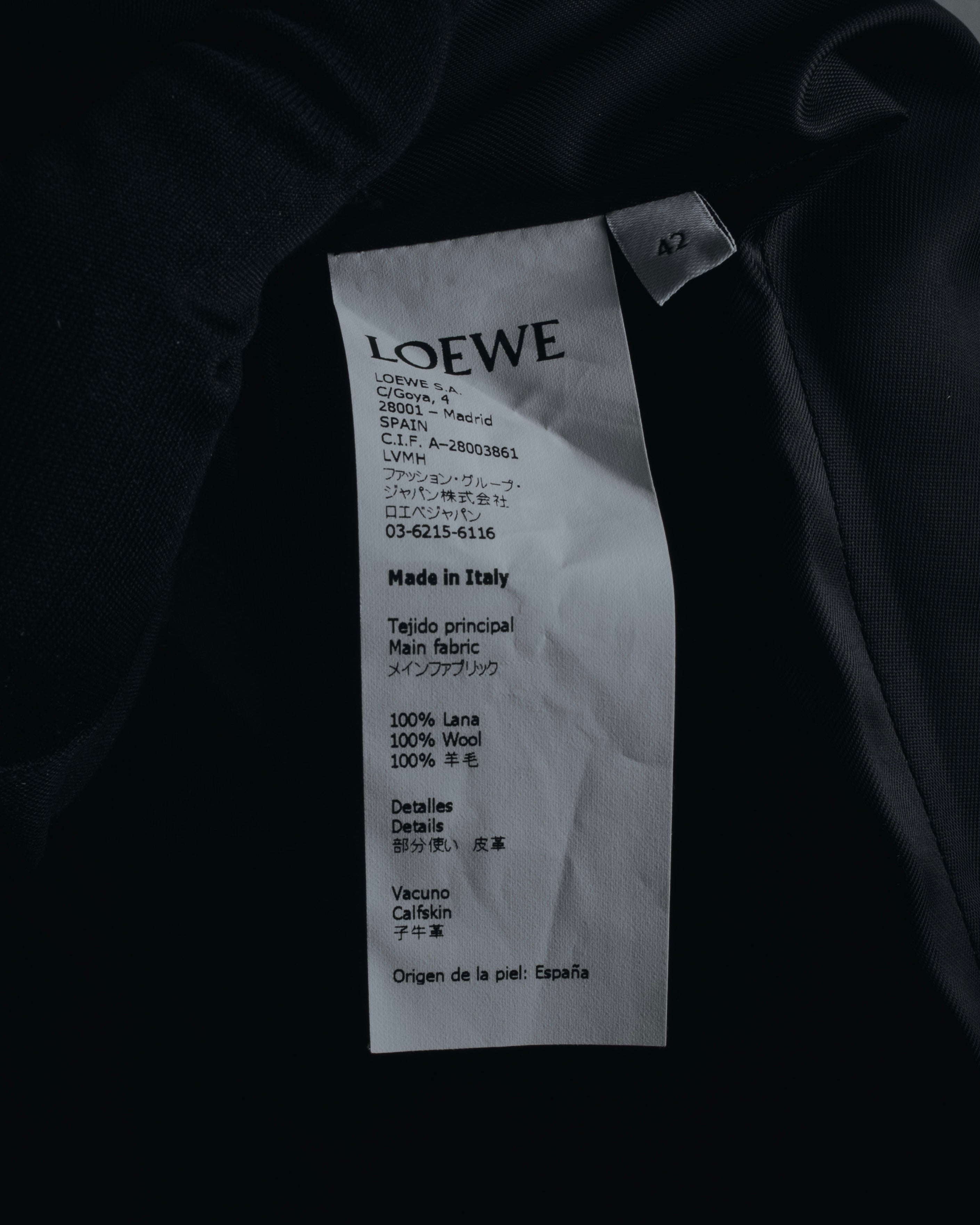 –SPECIALS– "LOEWE" 2017-2018 Minimal a-line calfskin piping coat