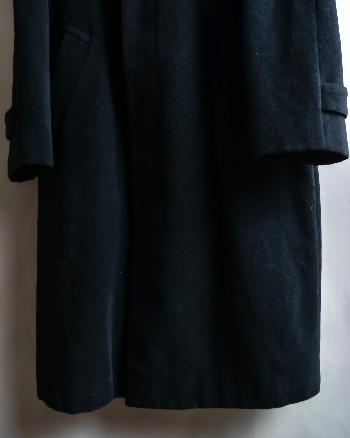 "YVES SAINT LAURENT" Fly front soutien collar mid length coat