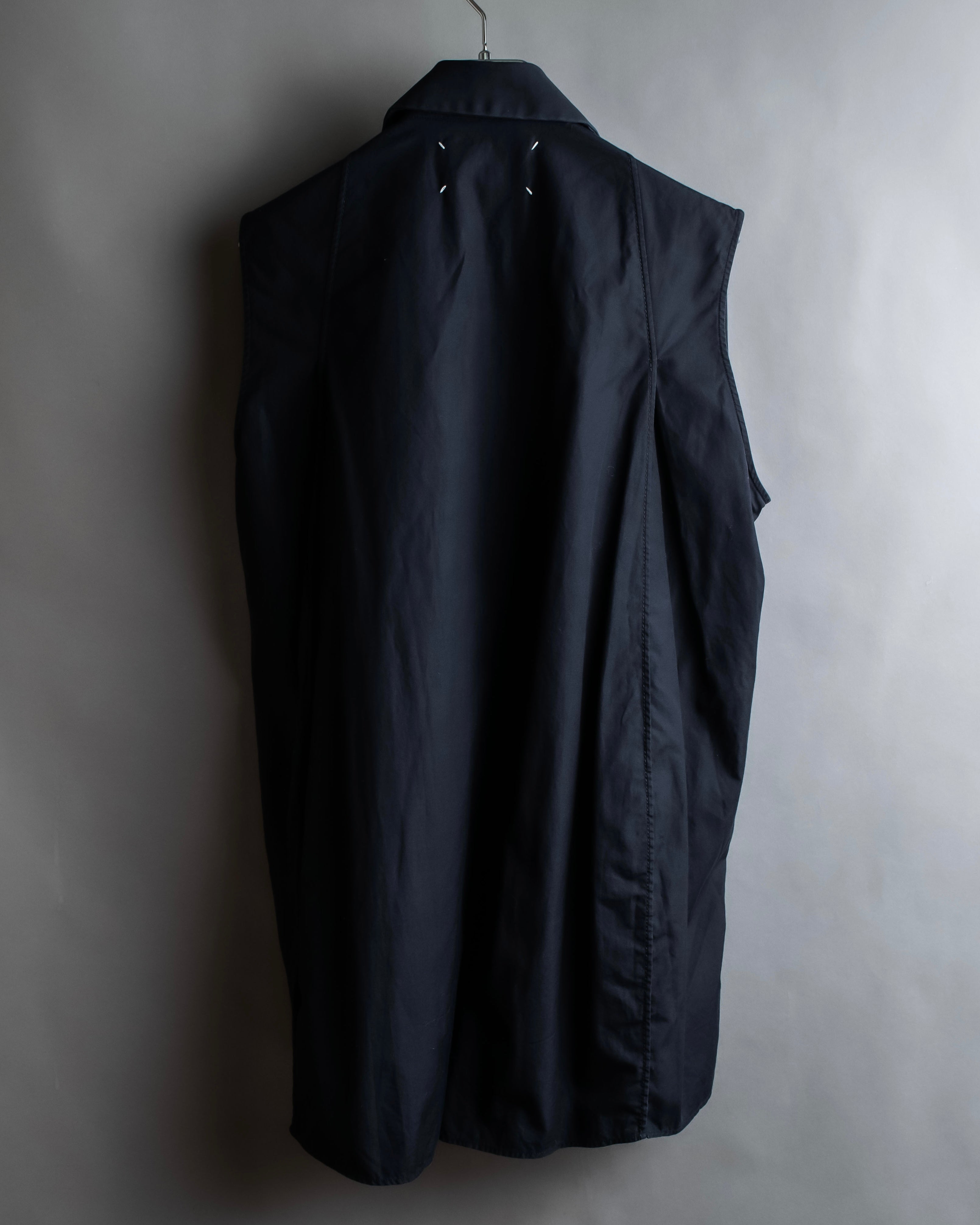 "MAISON MARGIELA" 13SS Panel design sleeveless black shirt
