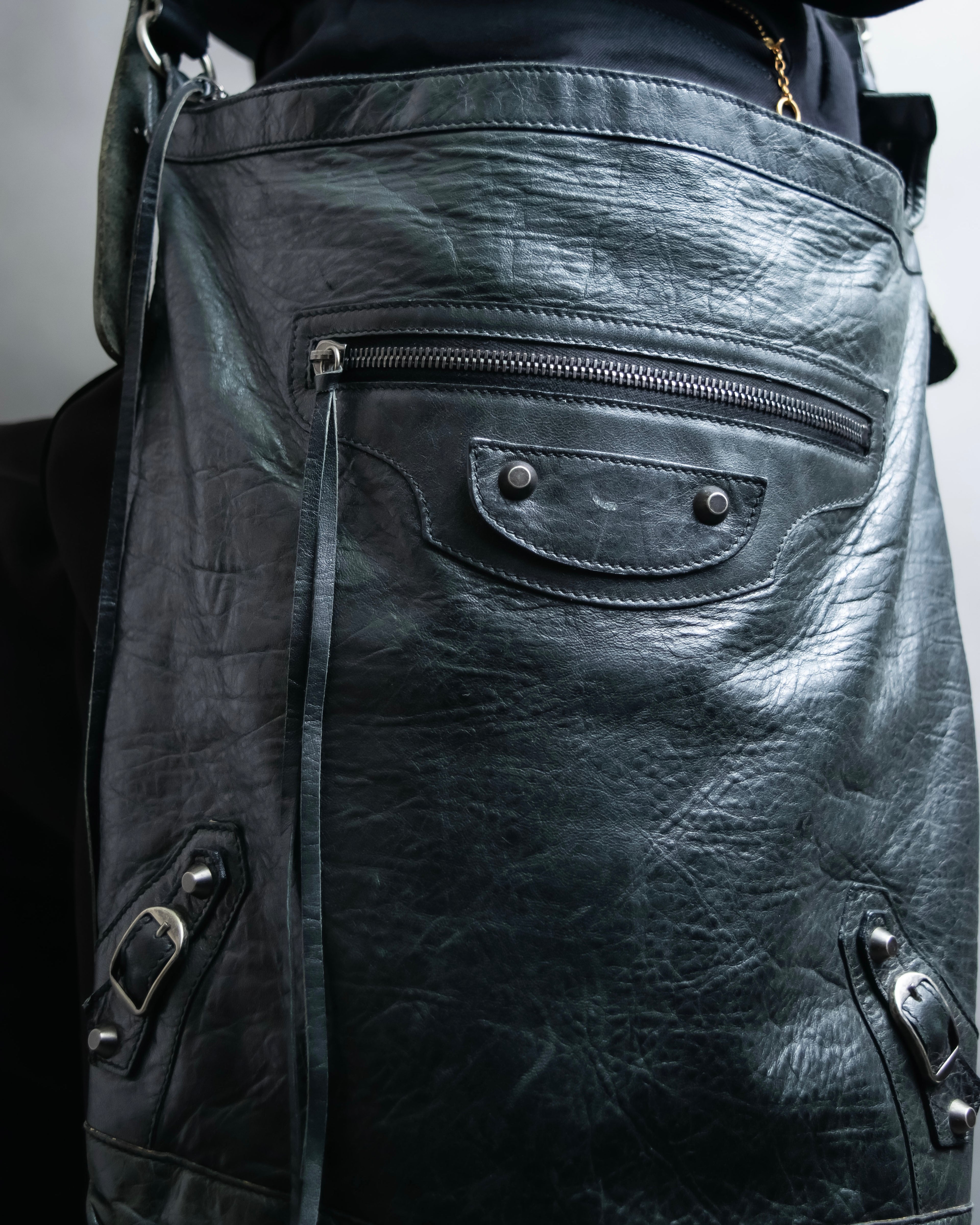 “BALENCIAGA” The Day leather shoulder bag