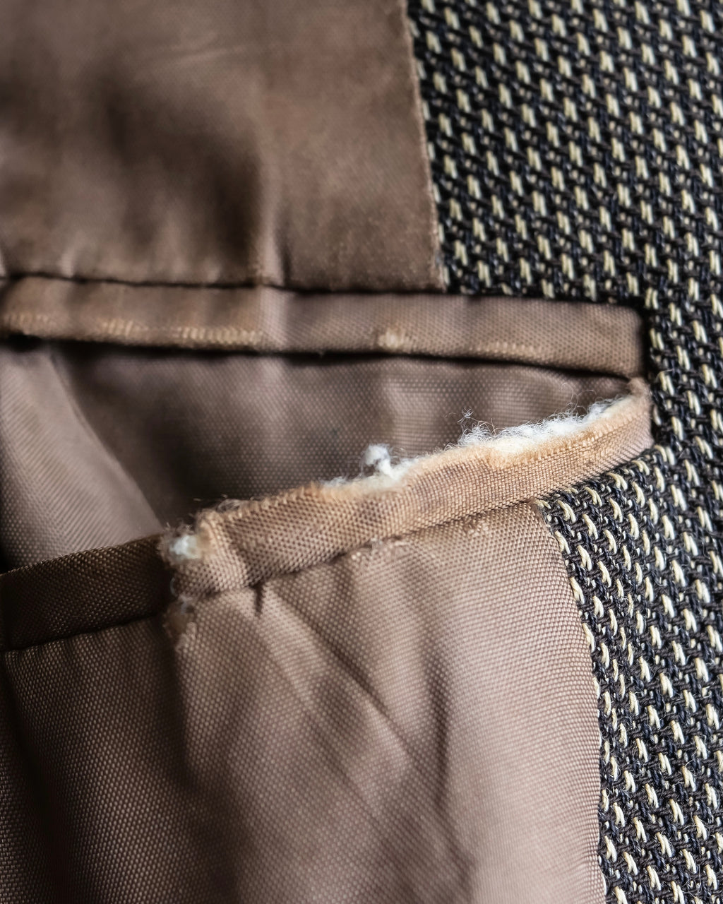 "HUGO BOSS" Woven pattern oversized 3 button tailored jacket