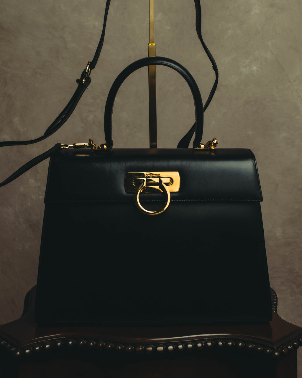 "Salvatore Ferragamo" 80's-90's Structured leather top handle bag