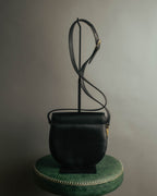 “Gianfranco Lotti” 90’s-00’s Black leather turn lock shoulder bag