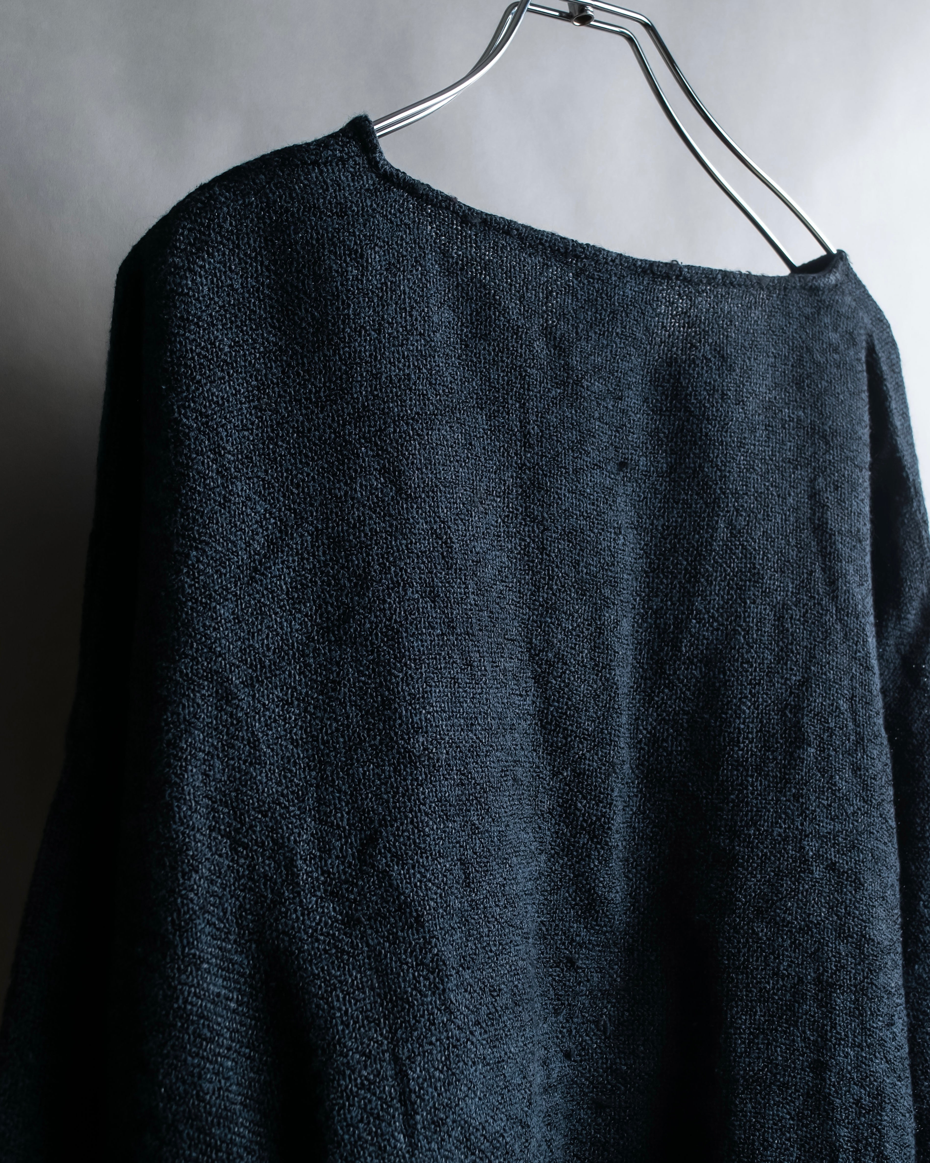 Vintage velour-trimmed box silhouette knit