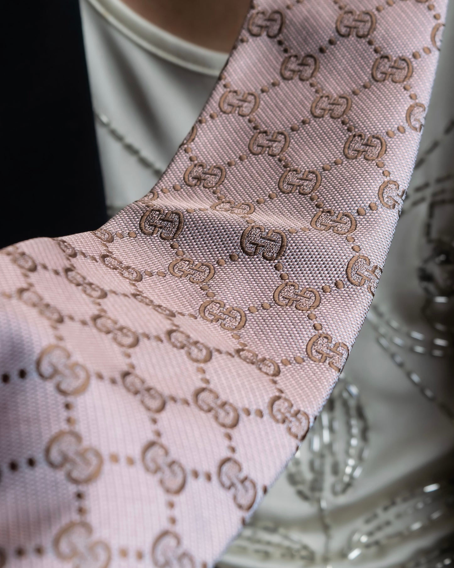 "GUCCI" 100% silk GG pattern jacquard weave neck tie