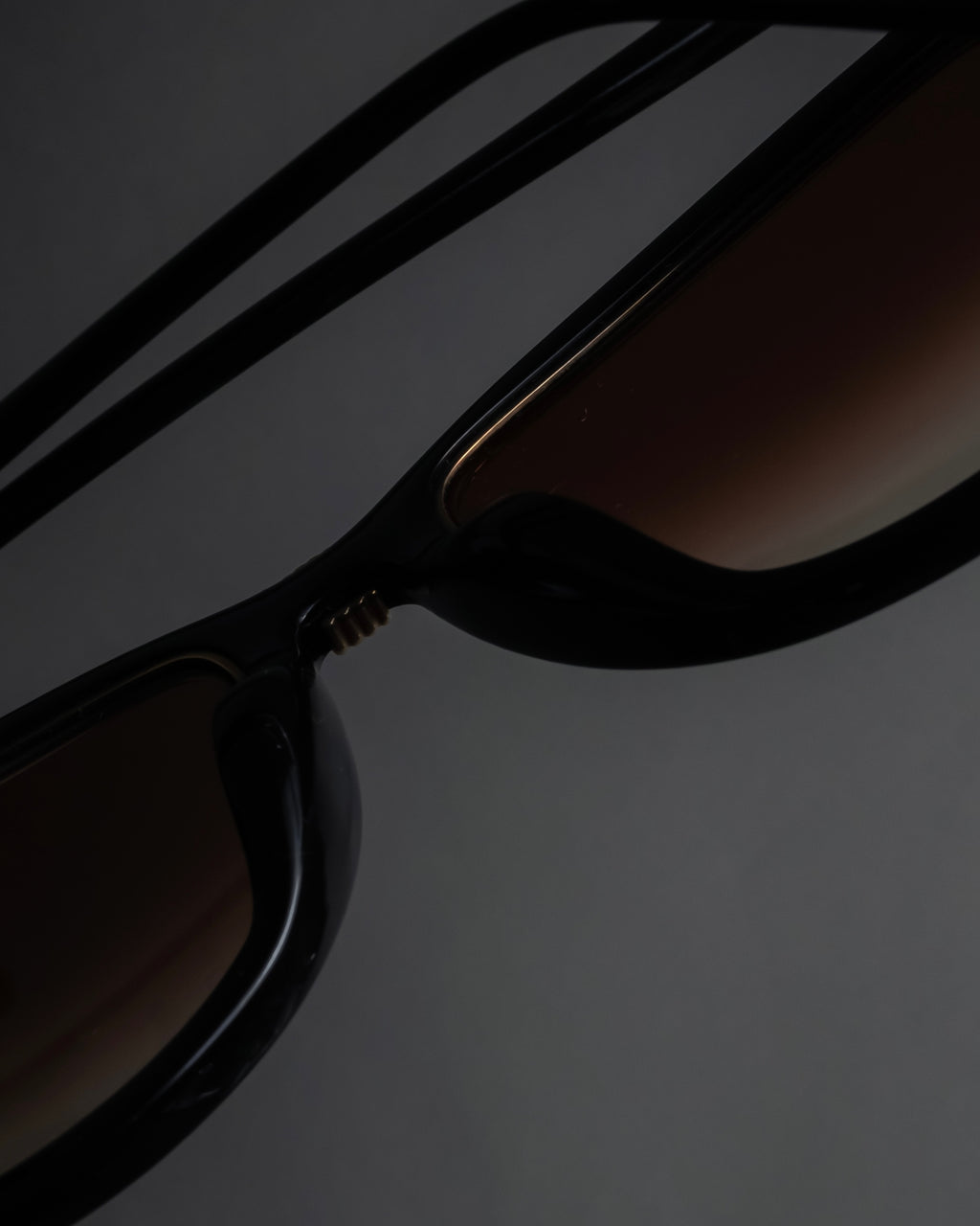 “Christian Dior” Oversized cat-eye sunglasses